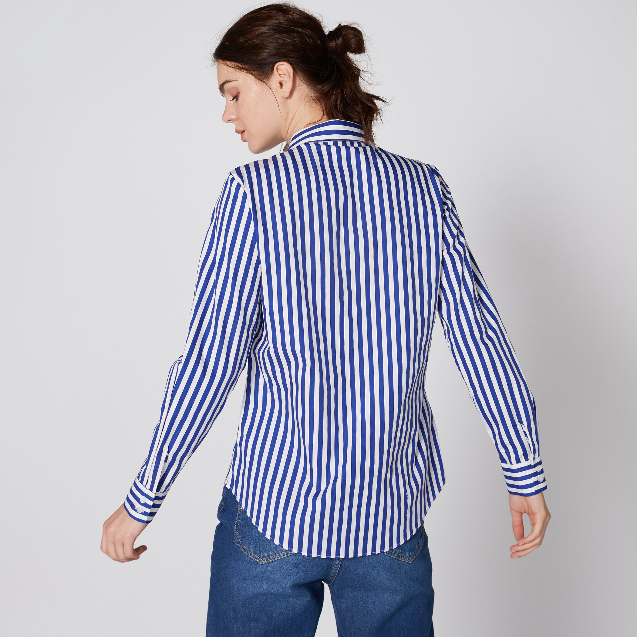 قميص مقلّم بأكمام طويلة وأزرار-women-clothing-shirtsandblouses-shirts-image-2