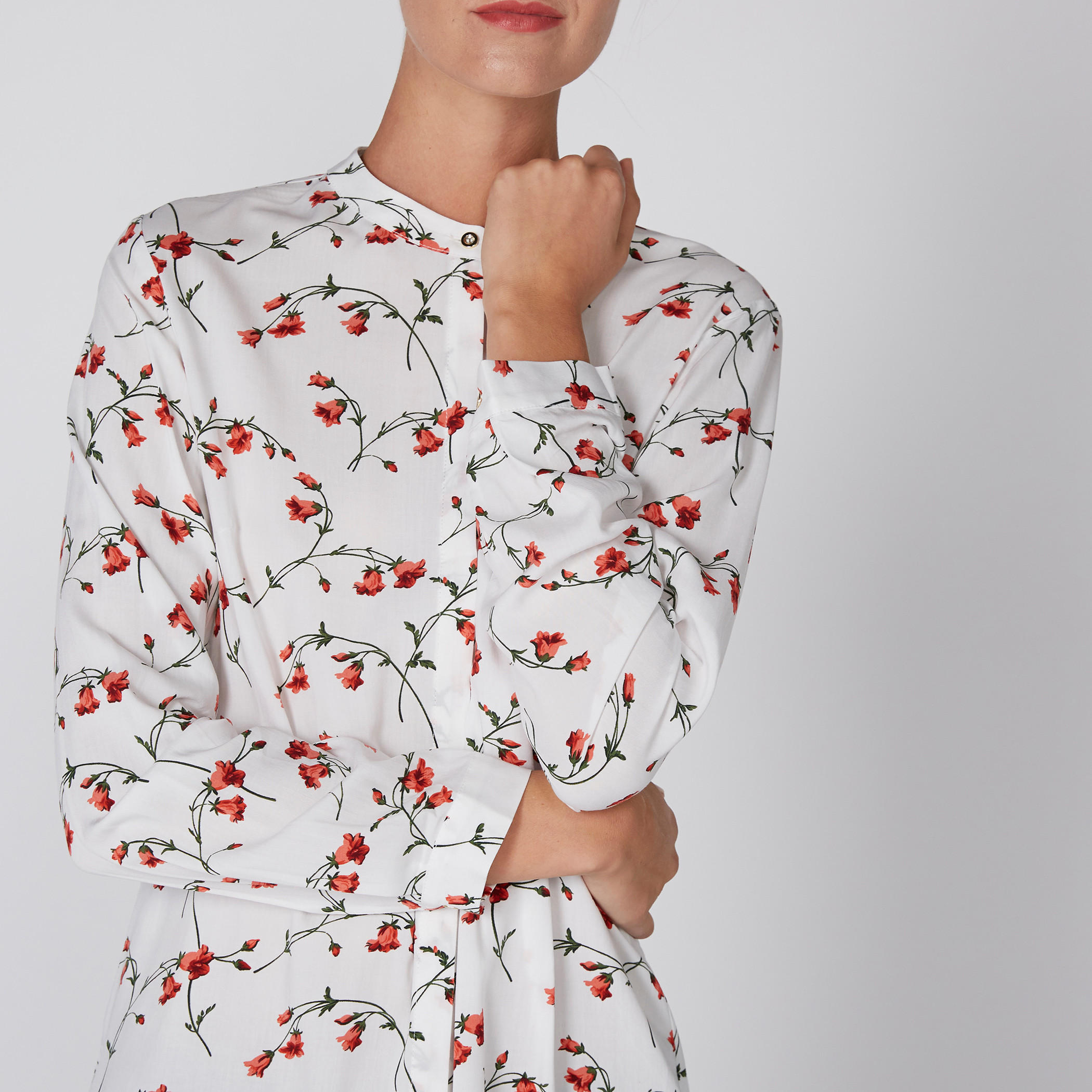 قميص طويل بياقة ماندارين وأكمام طويلة وطبعات-women-clothing-shirtsandblouses-blouses-image-4