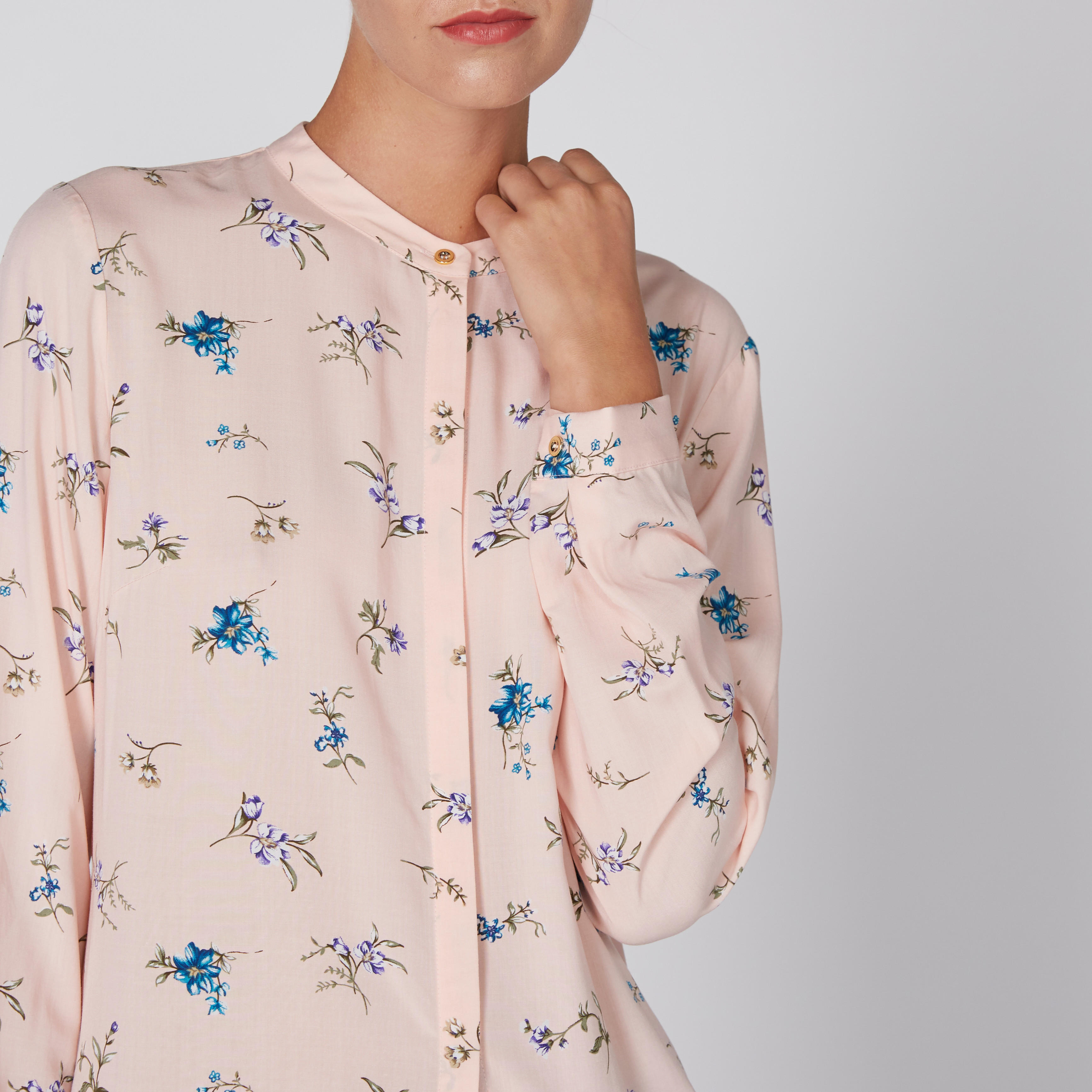 قميص طويل بأكمام طويلة ووصلة أزرار مخفية وطبعات-women-clothing-shirtsandblouses-shirts-image-4
