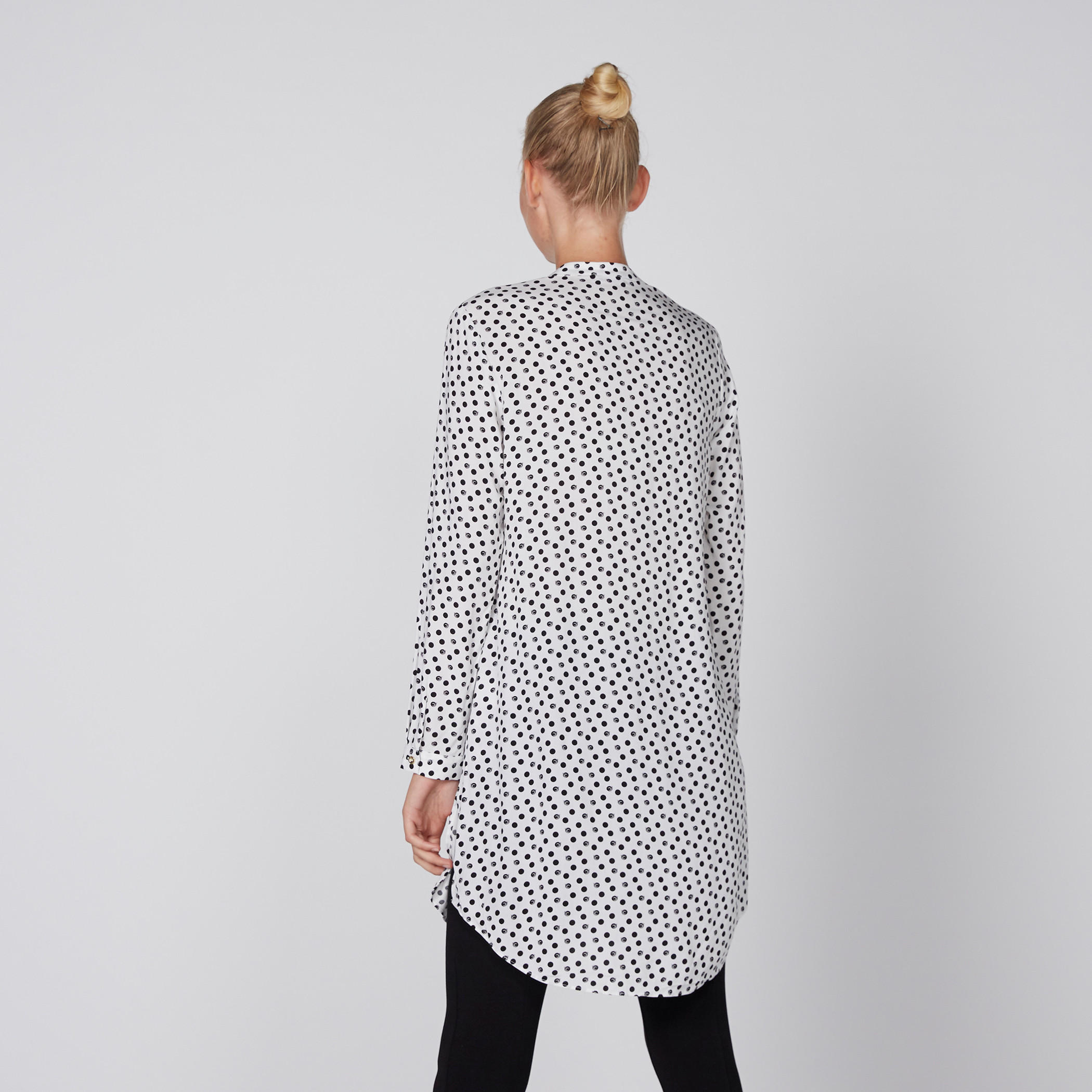 قميص طويل بياقة ماندارين وأكمام طويلة وطبعات-women-clothing-shirtsandblouses-blouses-image-4
