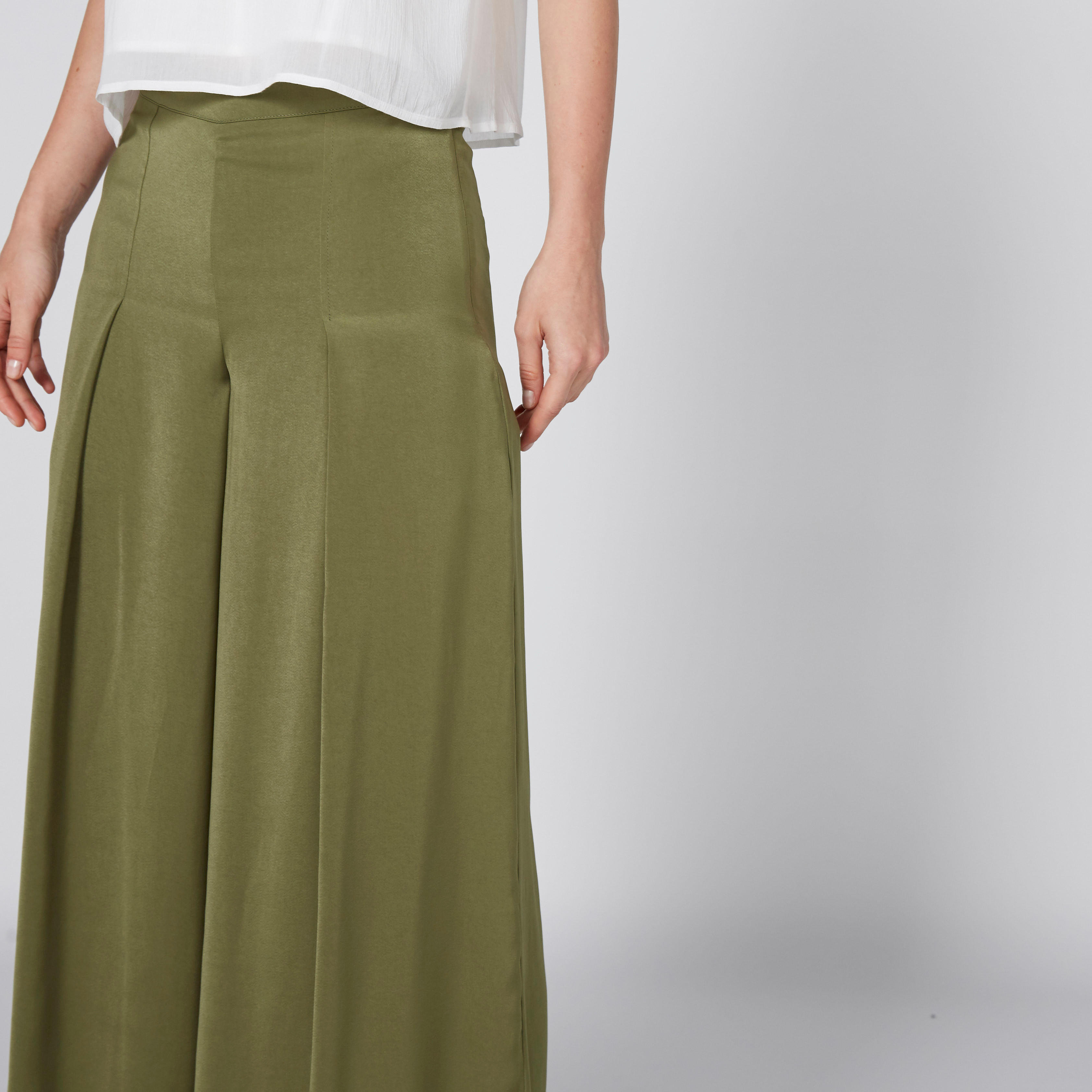 بنطال بالازو بخصر مطّاطي وجيوب-women-clothing-bottoms-trousers-image-4