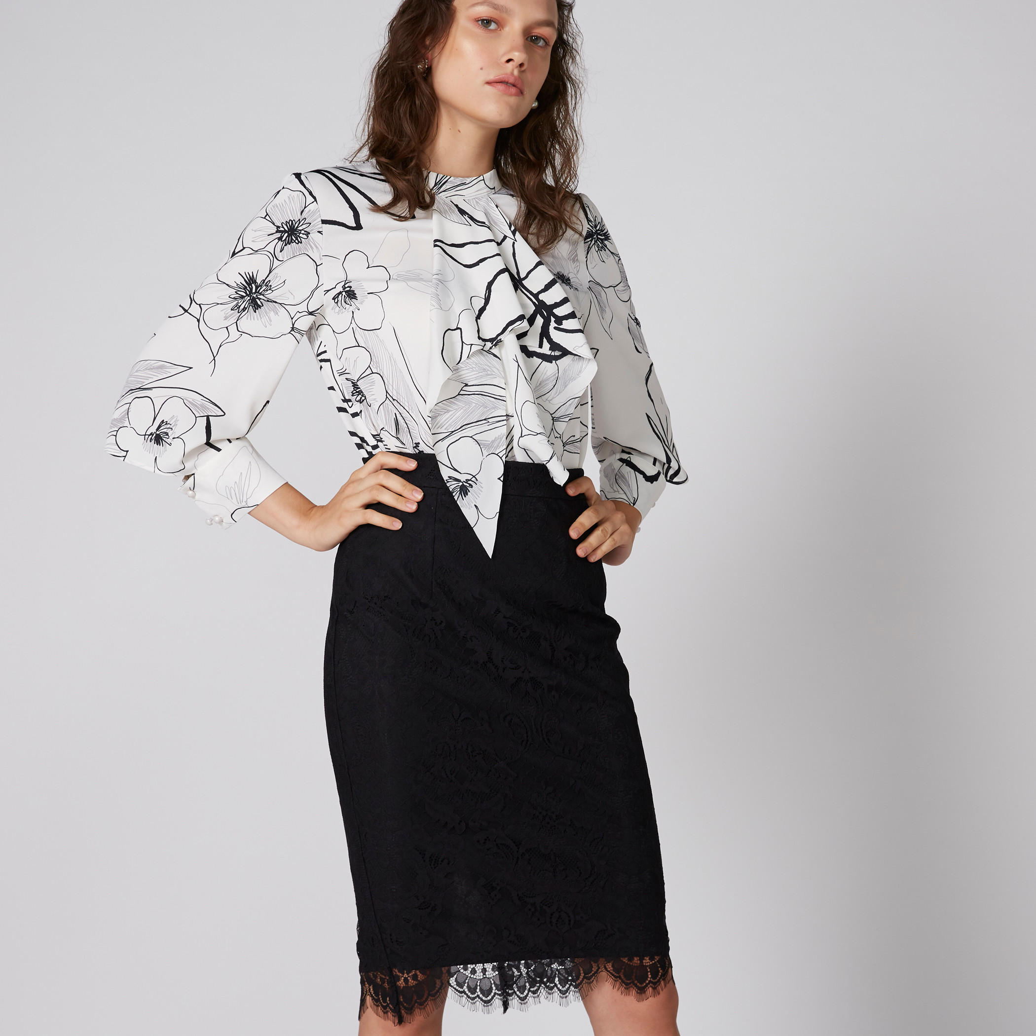 تنورة ميدي بتفاصيل دانتيل وسحّاب إغلاق-women-clothing-bottoms-skirts-image-1
