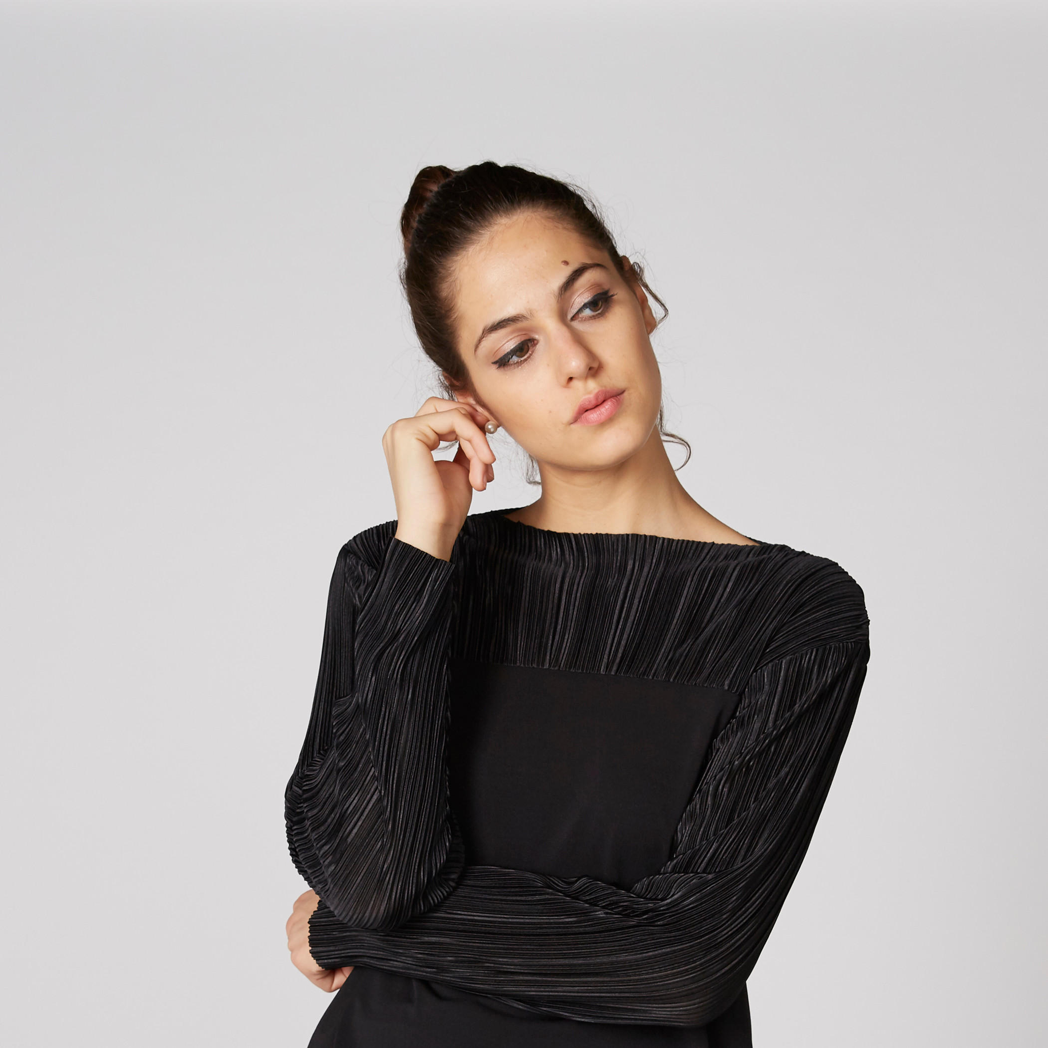 بلوزة بياقة قارب وأكمام طويلة-women-clothing-shirtsandblouses-blouses-image-4