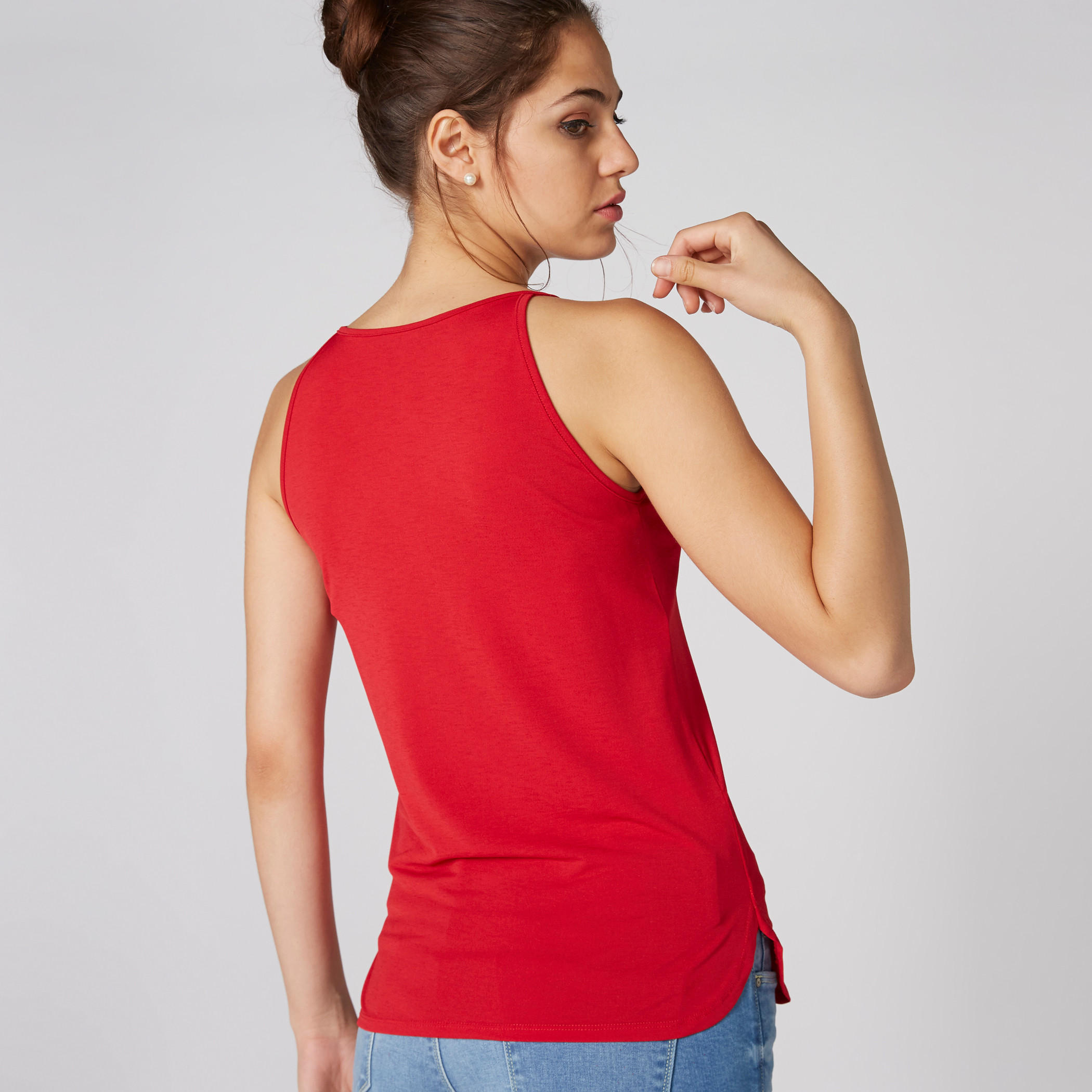 بلوزة دون أكمام مزينة بكشكش-women-clothing-shirtsandblouses-blouses-image-2