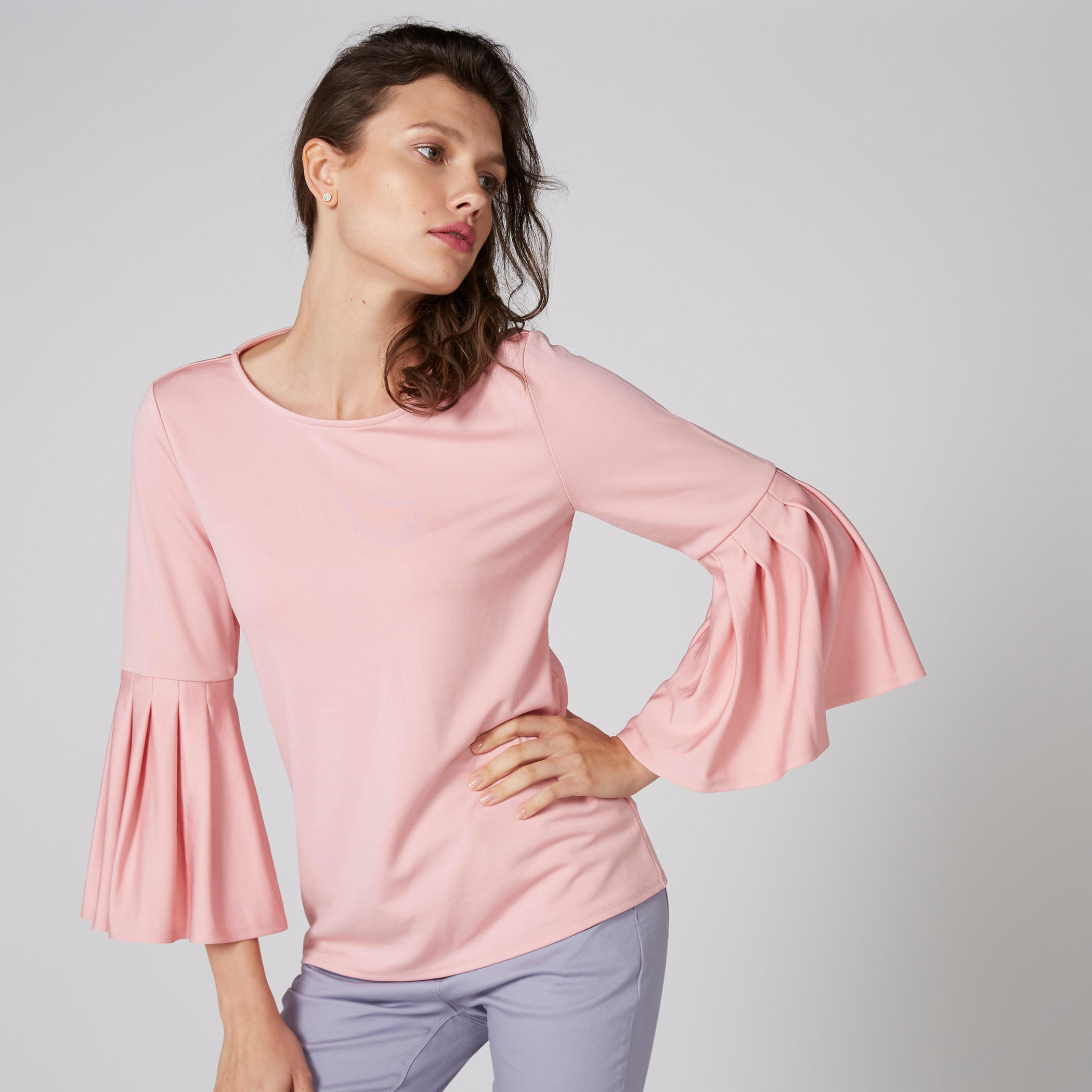 بلوزة بياقة مستديرة وأكمام عريضة-women-clothing-shirtsandblouses-blouses-image-1