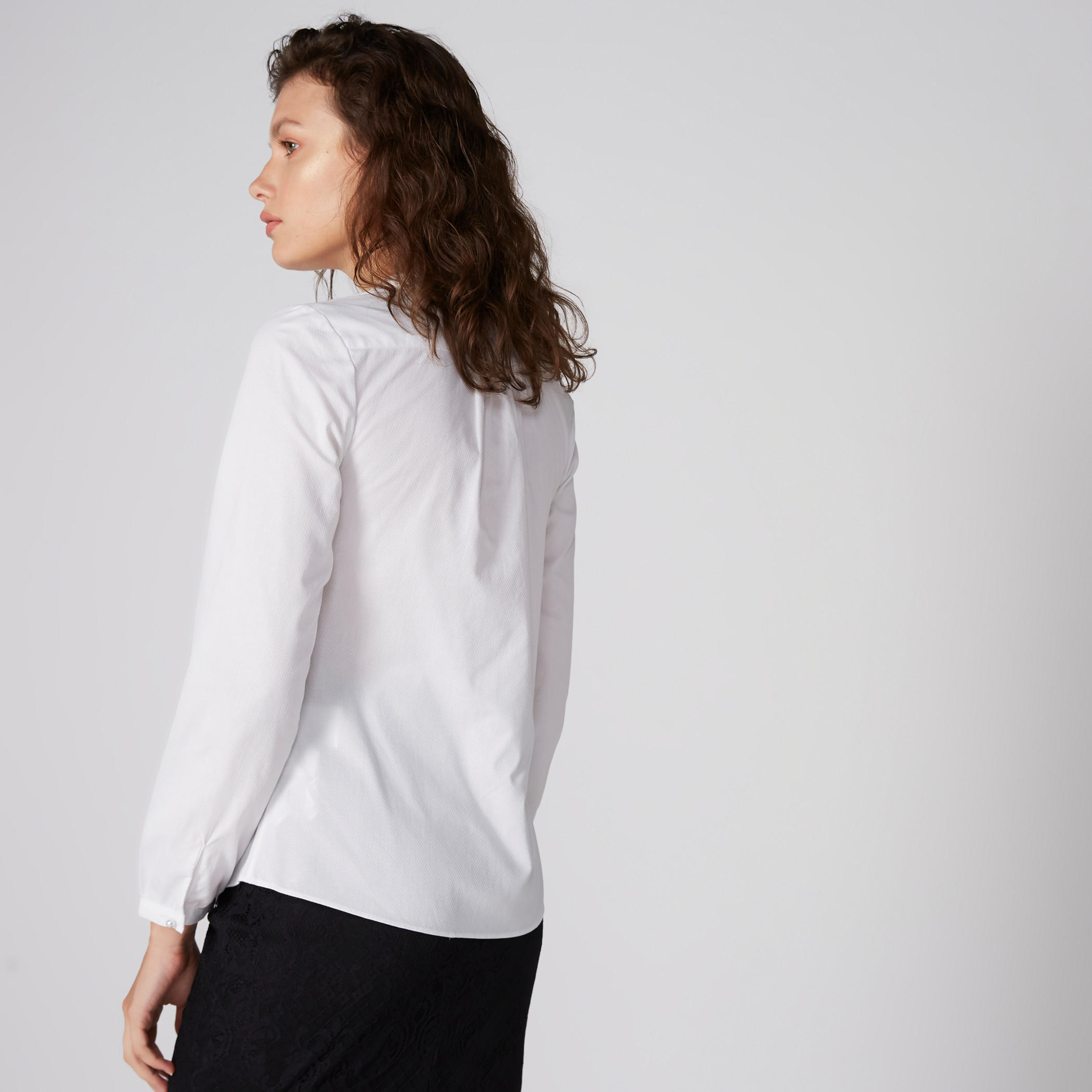 قميص بياقة ماندارين وأكمام طويلة وتفاصيل كشكش-women-clothing-shirtsandblouses-shirts-image-2