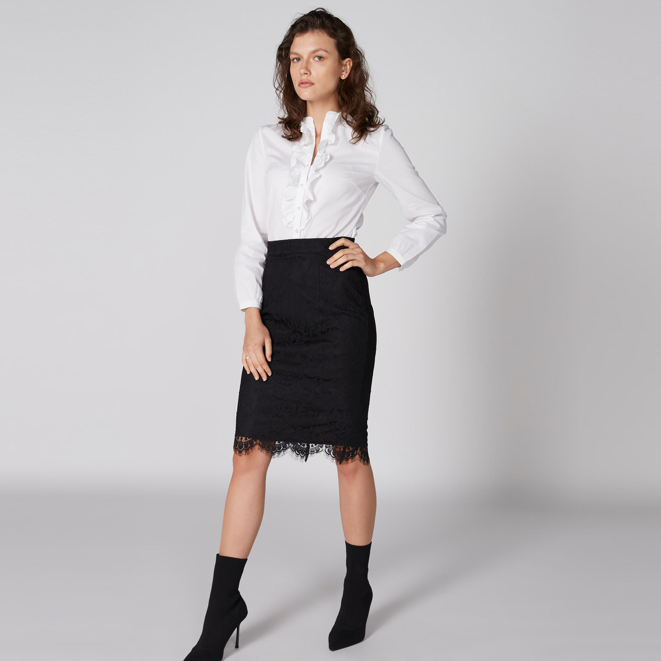 قميص بياقة ماندارين وأكمام طويلة وتفاصيل كشكش-women-clothing-shirtsandblouses-shirts-image-3