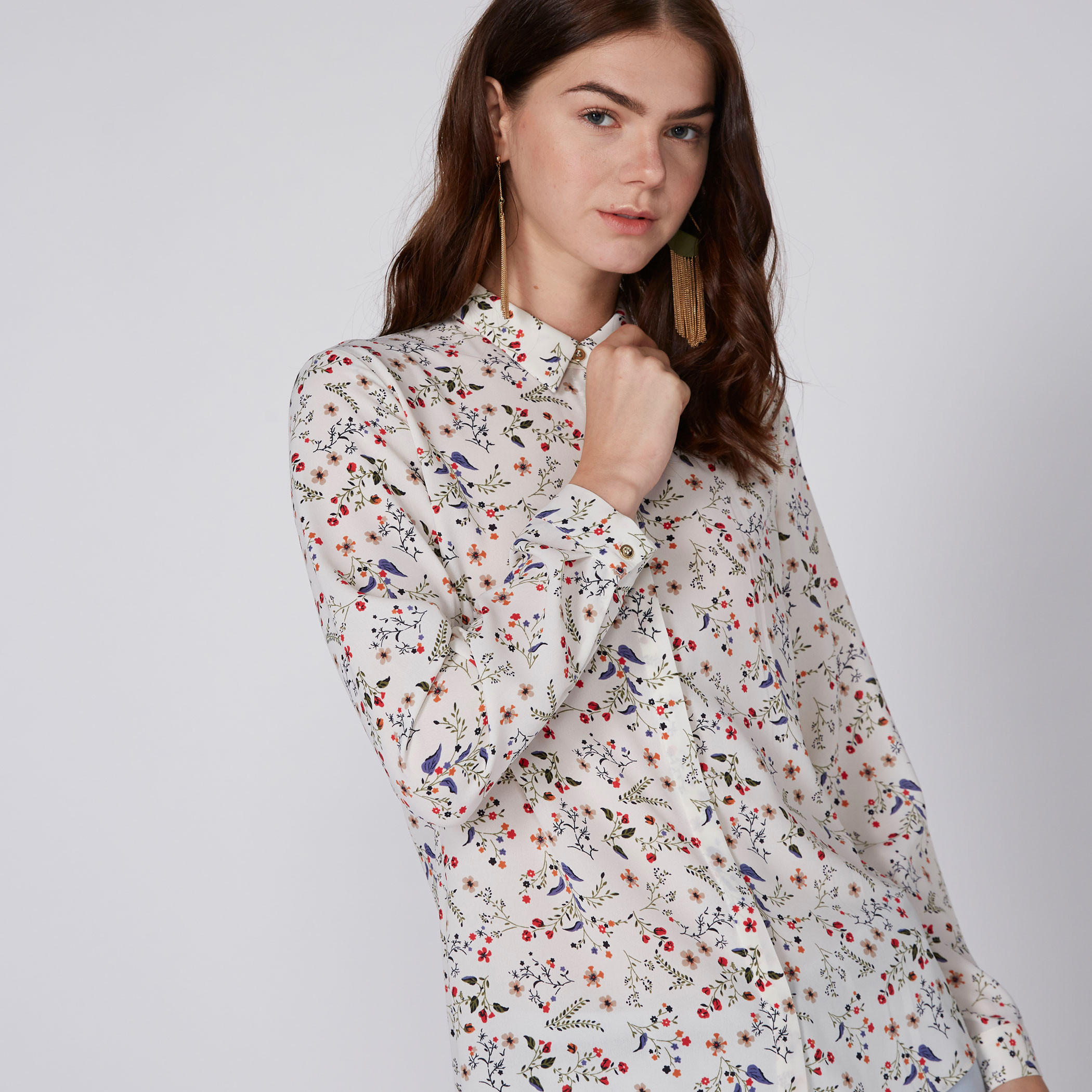 قميص بأكمام طويلة ووصلة أزرار مخفيّة وطبعات-women-clothing-shirtsandblouses-shirts-image-2