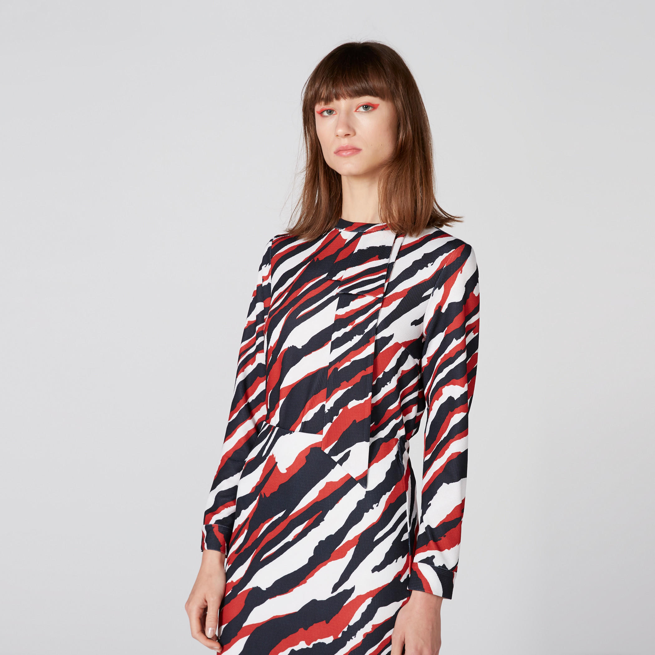 فستان متوسط الطول بأكمام طويلة وطبعات-women-clothing-shirtsandblouses-blouses-image-1