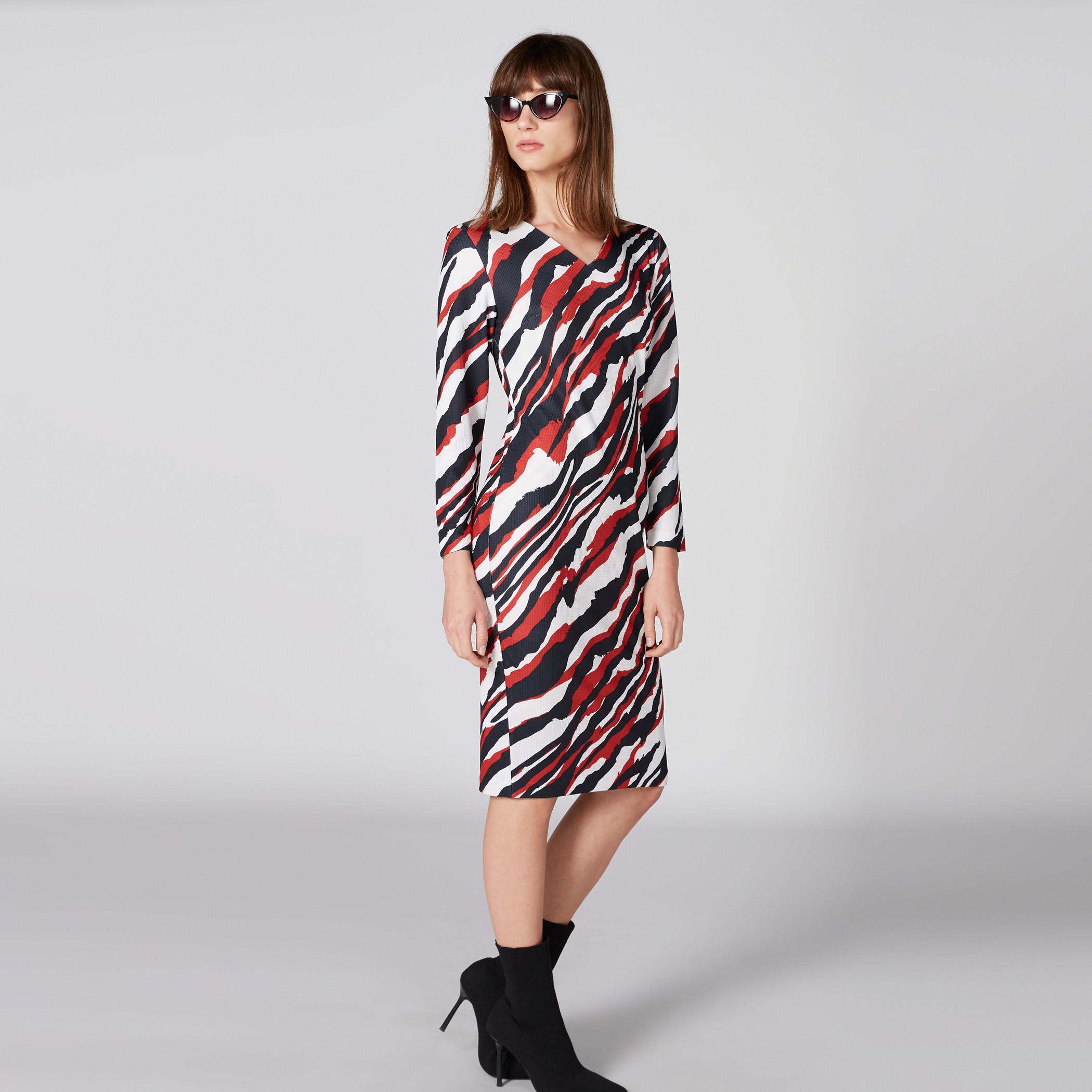 فستان ميدي بياقة فولت وأكمام طويلة وطبعات-women-clothing-dresses-image-2