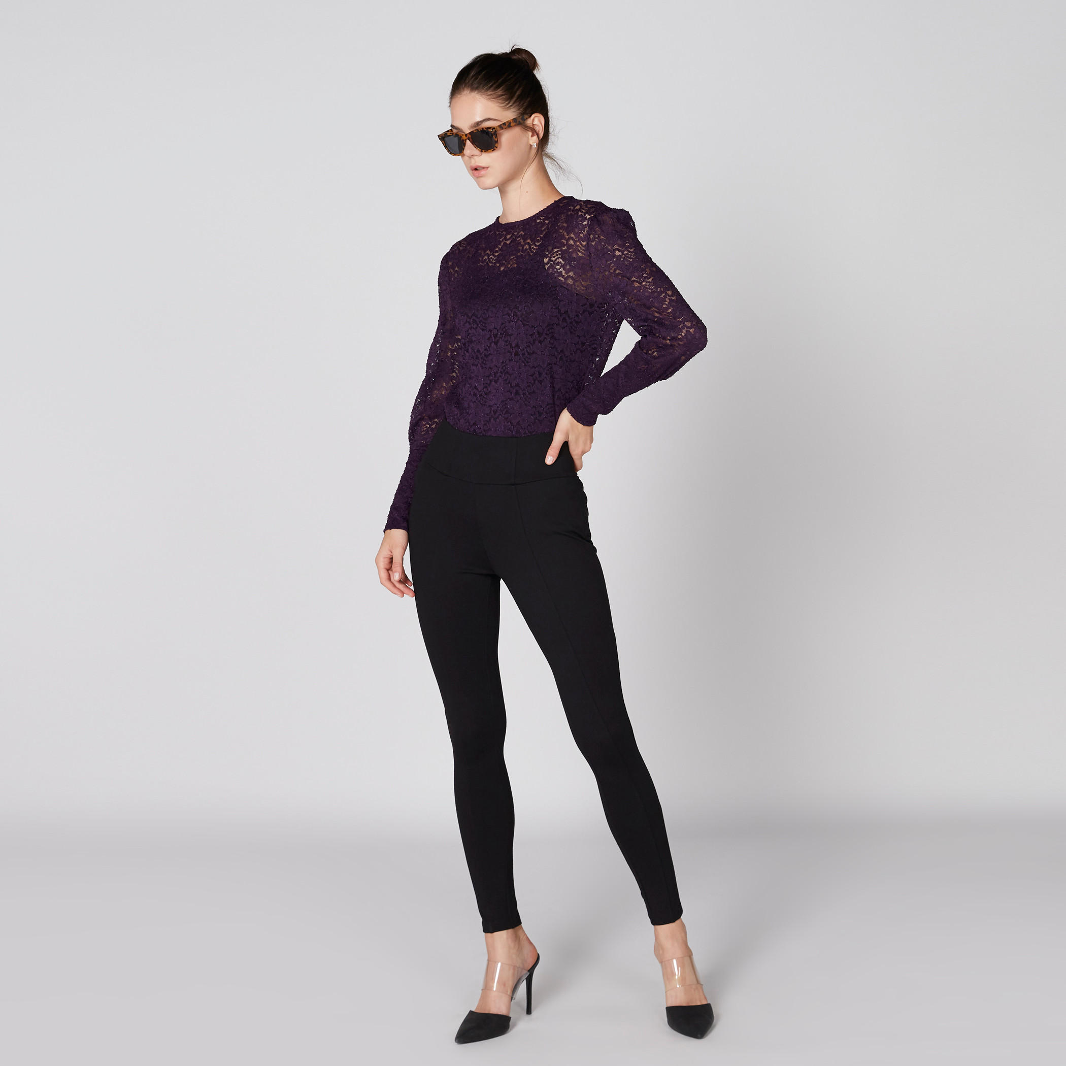 بلوزة دانتيل بياقة مستديرة وأكمام طويلة ومشبك إغلاق-women-clothing-shirtsandblouses-blouses-image-3