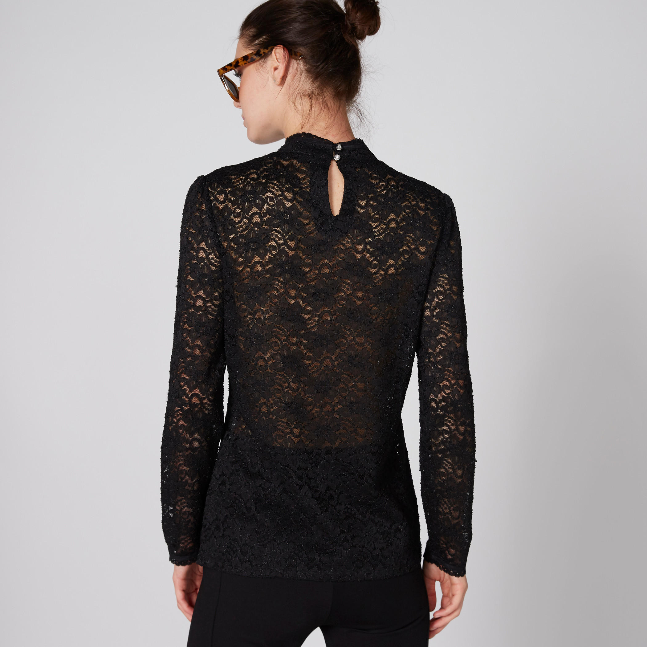 بلوزة دانتيل بياقة عالية وأكمام طويلة-women-clothing-shirtsandblouses-blouses-image-1