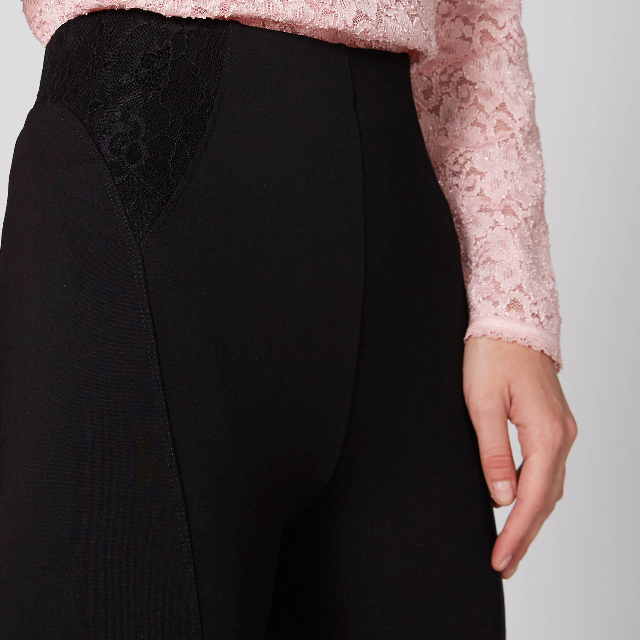بنطال بونتي بخصر مطّاطي وتفاصيل دانتيل-women-clothing-bottoms-trousers-image-4