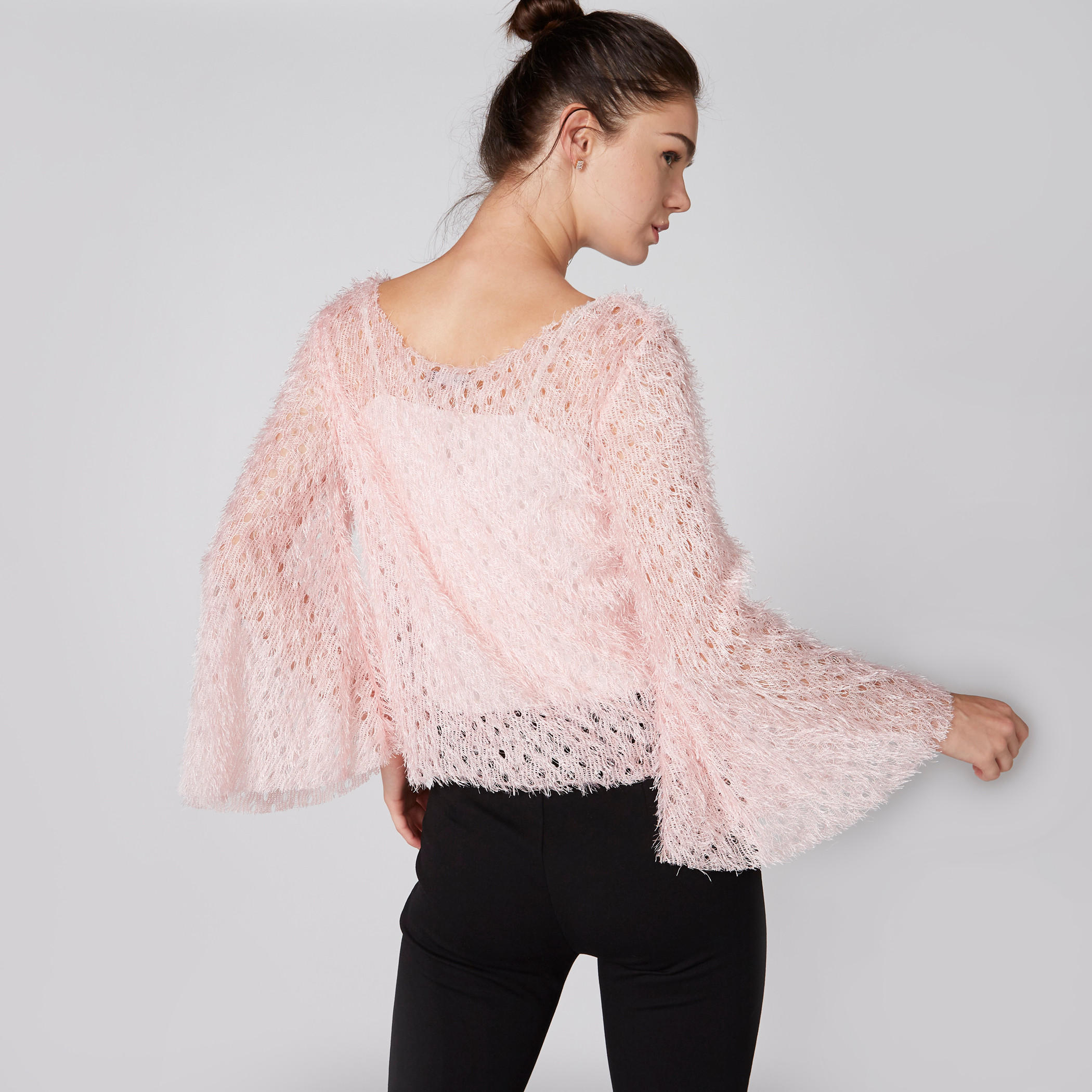 كنزة بارزة الملمس بياقة مستديرة وأكمام طويلة واسعة-women-clothing-cardigansandjumpers-jumpers-image-1