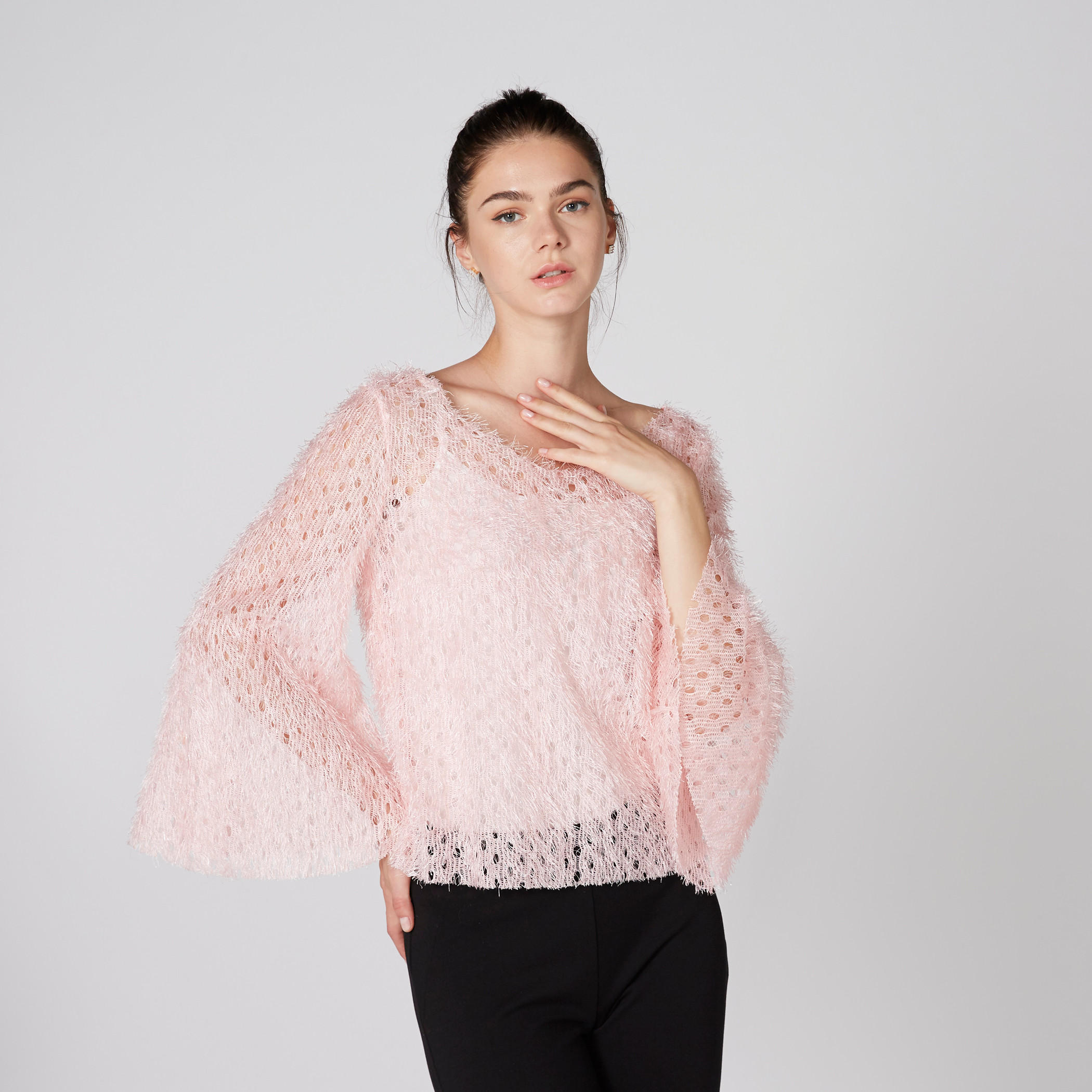 كنزة بارزة الملمس بياقة مستديرة وأكمام طويلة واسعة-women-clothing-cardigansandjumpers-jumpers-image-2