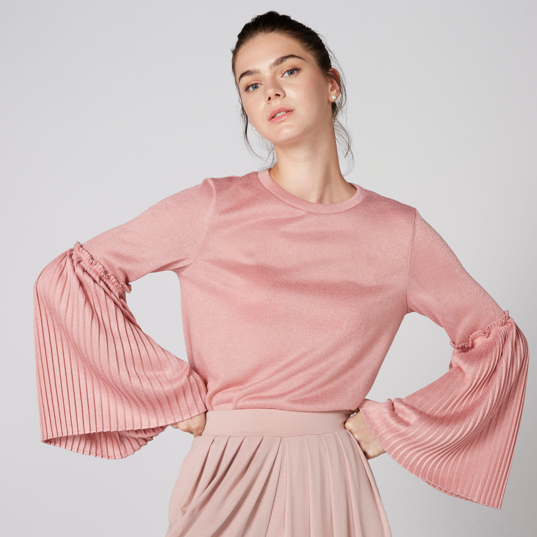 Pleated Long Sleeves Top with Round Neck-women-clothing-shirtsandblouses-blouses-image-4