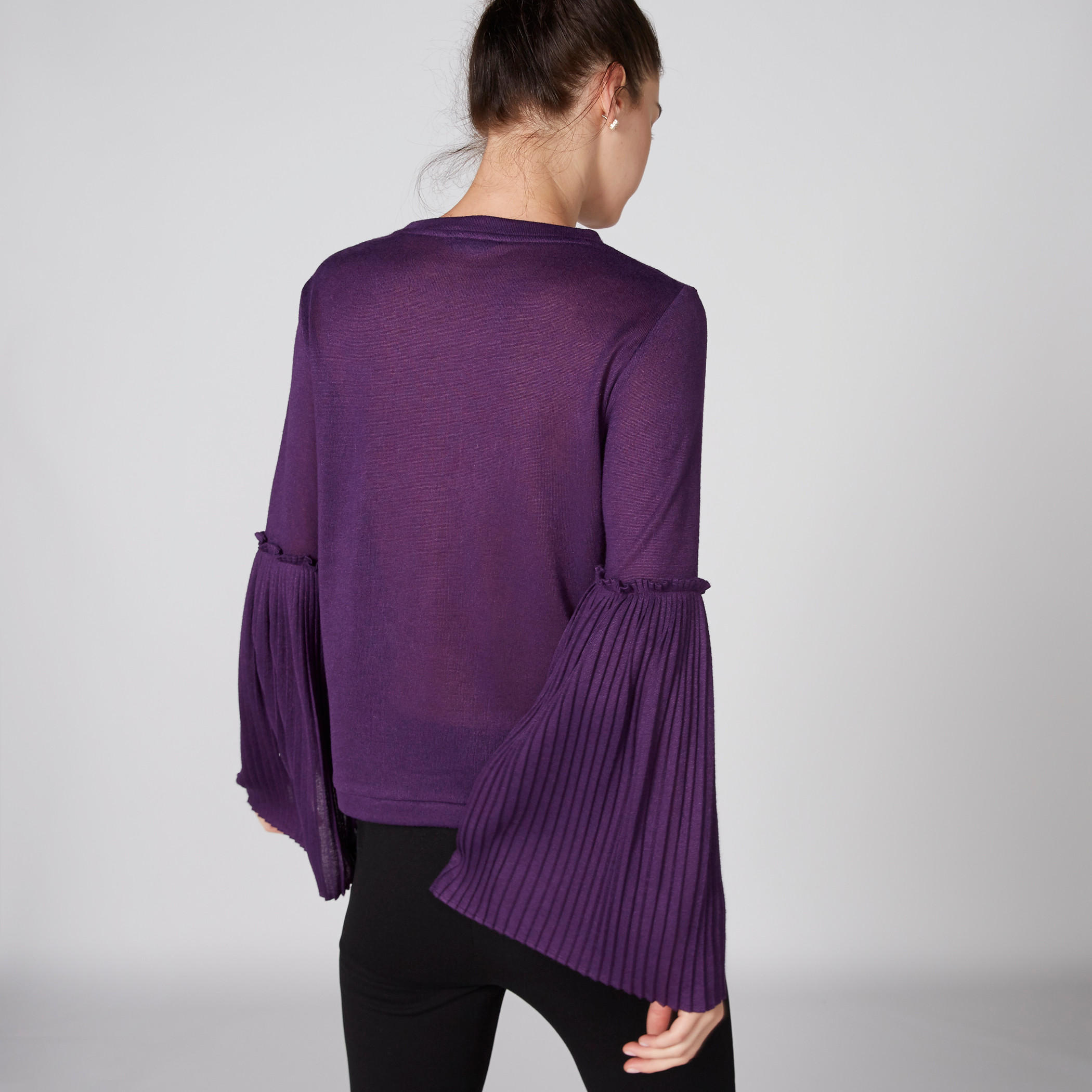 بلوزة بارزة الملمس بياقة مستديرة وأكمام طويلة واسعة-women-clothing-shirtsandblouses-blouses-image-2