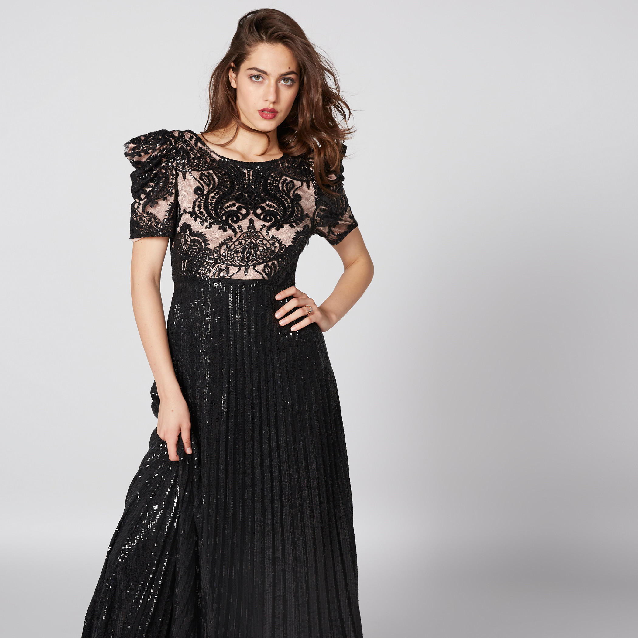 فستان طويل مزين بأكمام قصيرة-women-clothing-dresses-image-1