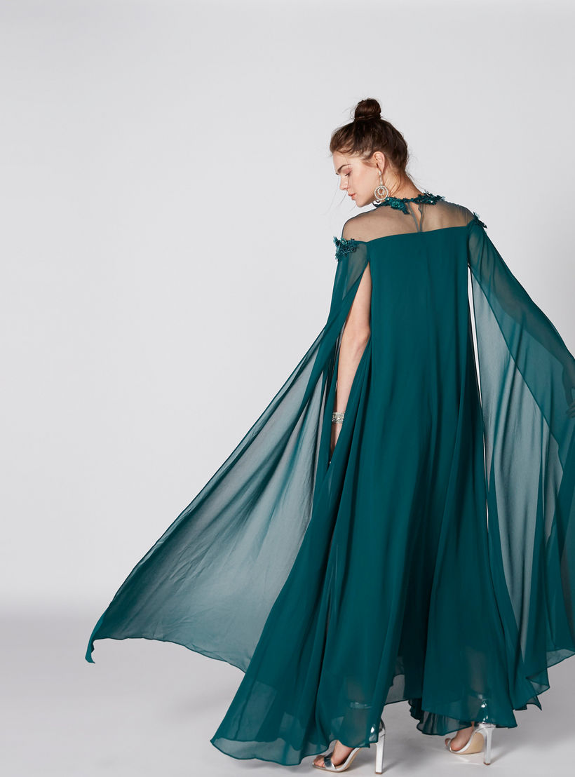 فستان طويل بأكمام واسعة وتفاصيل دانتيل-women-clothing-dresses-image-2
