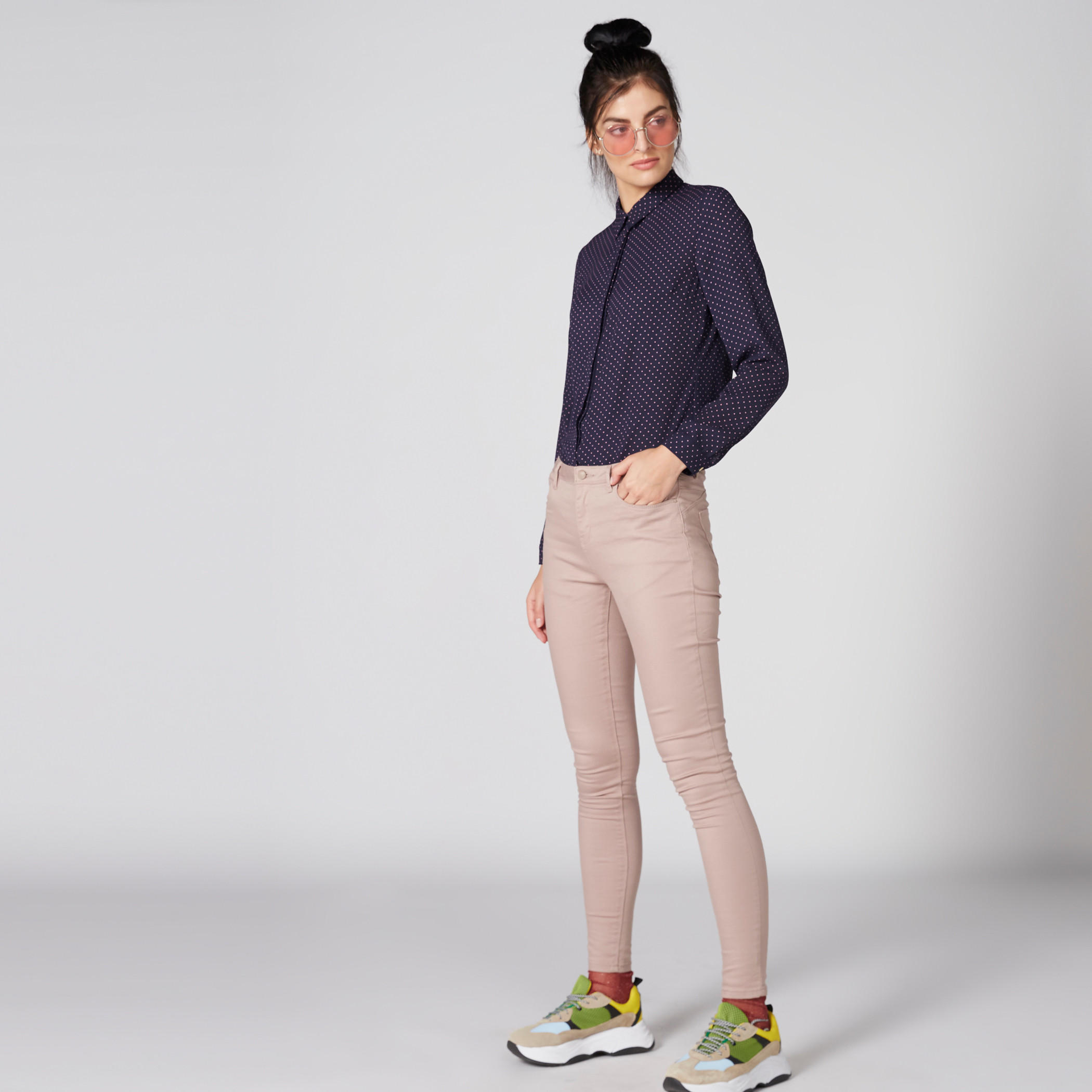 قميص بطبعات وأكمام طويلة وأزرار مخفيّة-women-clothing-shirtsandblouses-shirts-image-1
