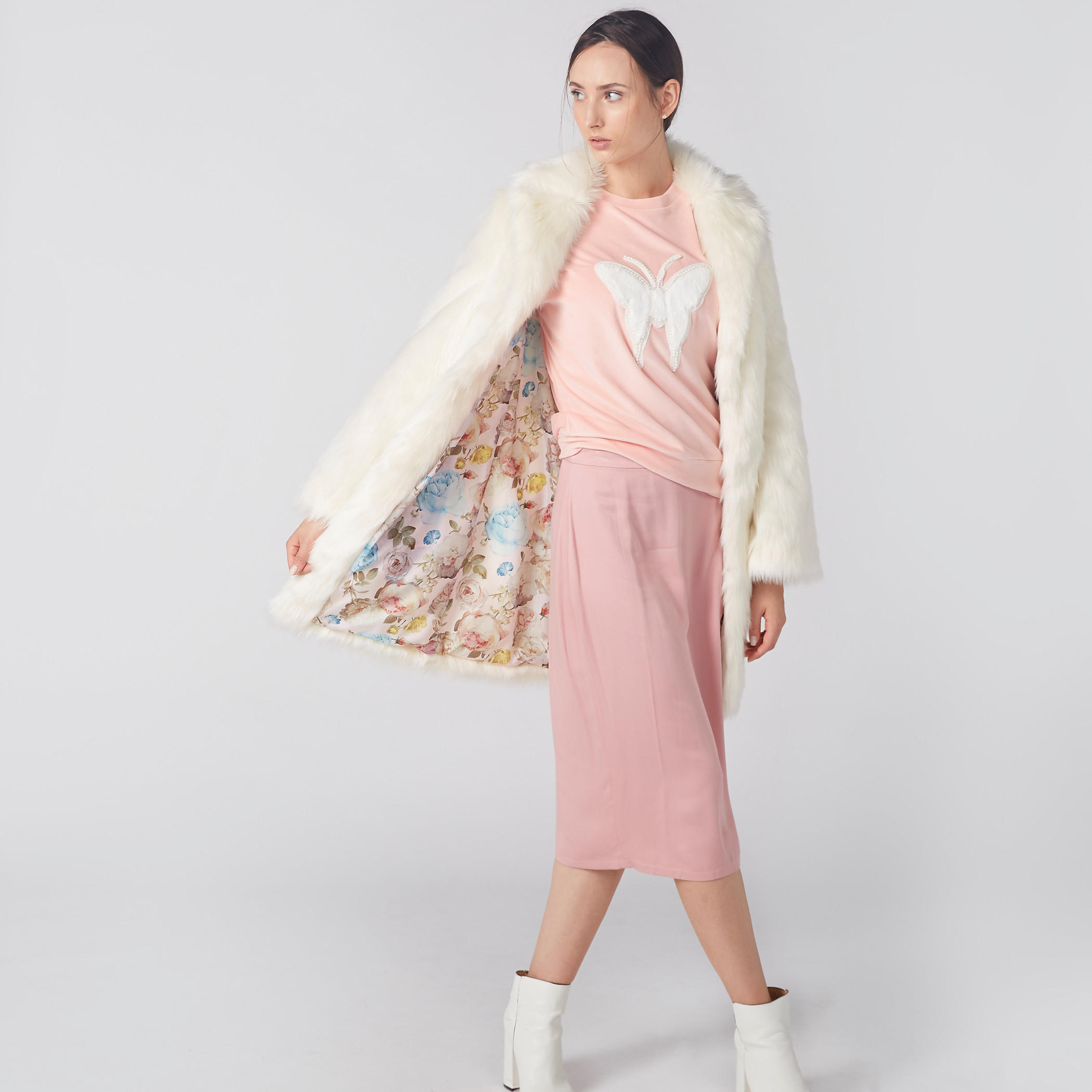 جاكيت مفتوح من الأمام بأكمام طويلة وتفاصيل قطيفة-women-winterwear-coatsandjackets-jackets-image-1