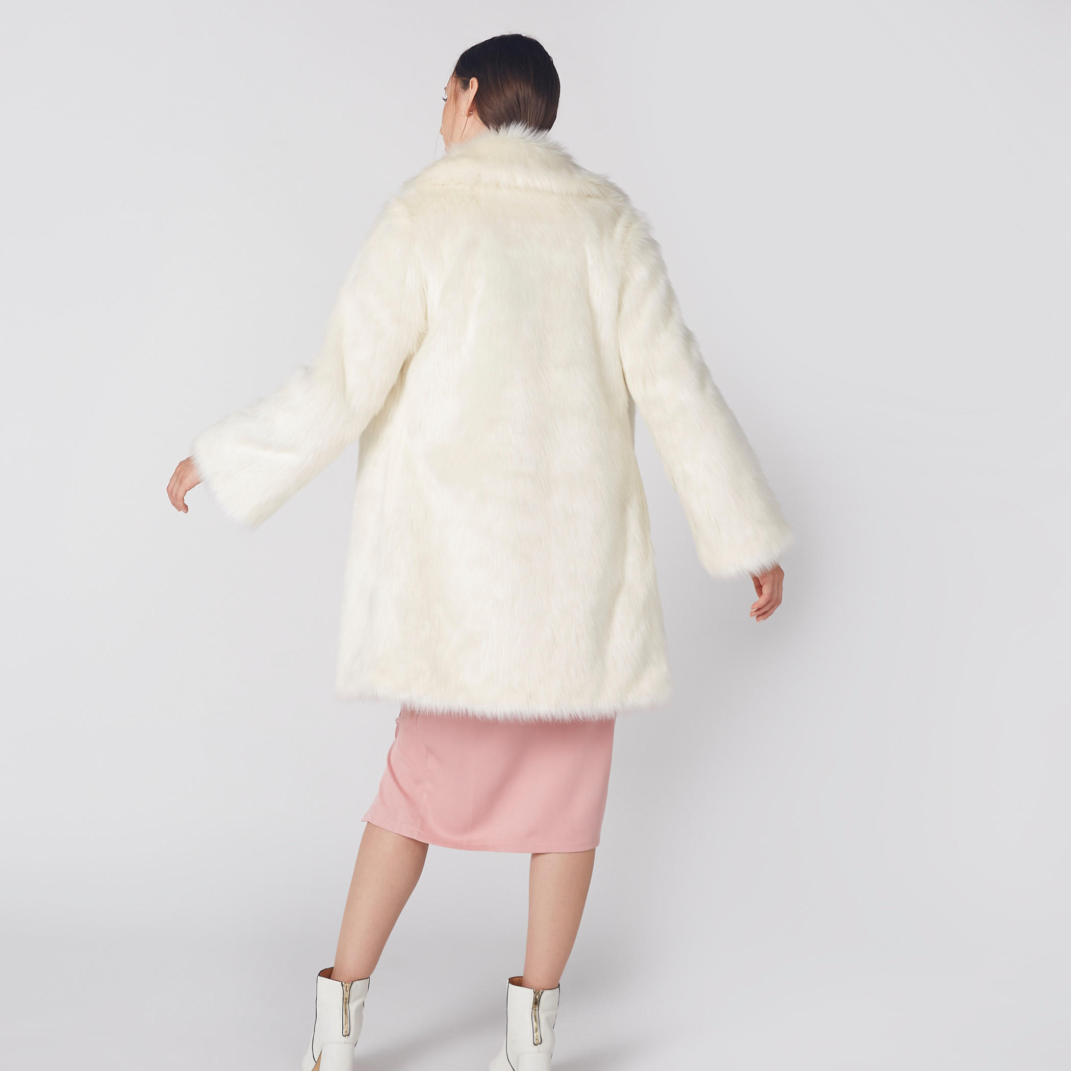 جاكيت مفتوح من الأمام بأكمام طويلة وتفاصيل قطيفة-women-winterwear-coatsandjackets-jackets-image-5