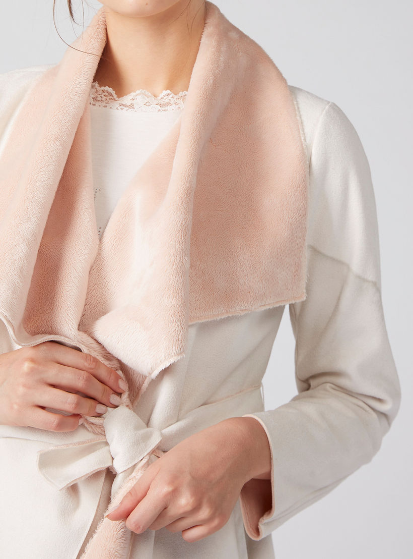 معطف بارز الملمس بأكمام طويلة وحزام رباط-women-clothing-coatsandjackets-coats-image-2