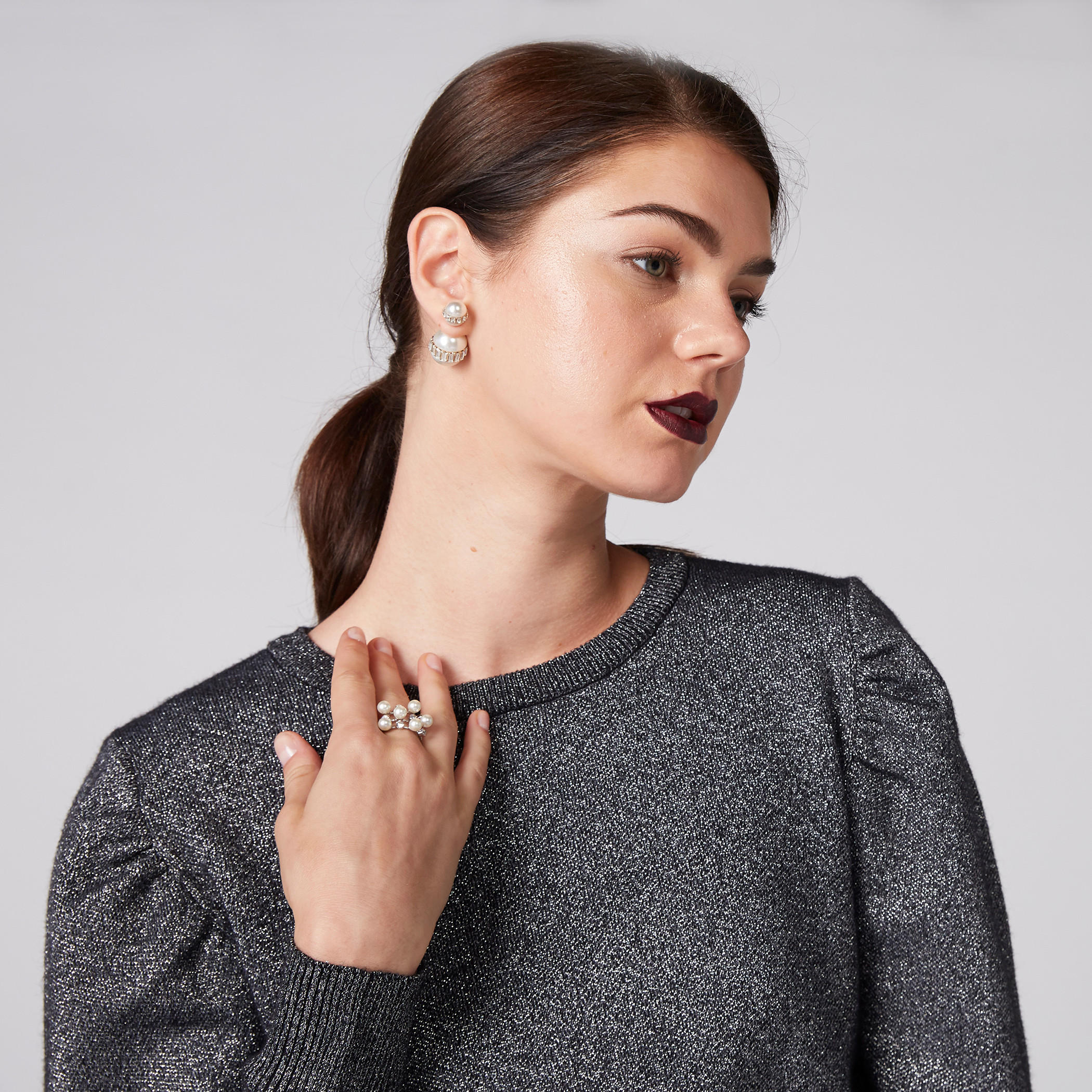 بلوزة بارزة الملمس بياقة مستديرة وأكمام طويلة-women-clothing-shirtsandblouses-blouses-image-2