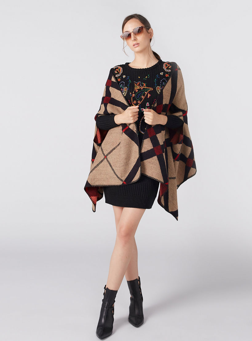 فستان بارز الملمس بقصّة ضيّقة وأكمام طويلة وتطريز-women-clothing-dresses-image-4