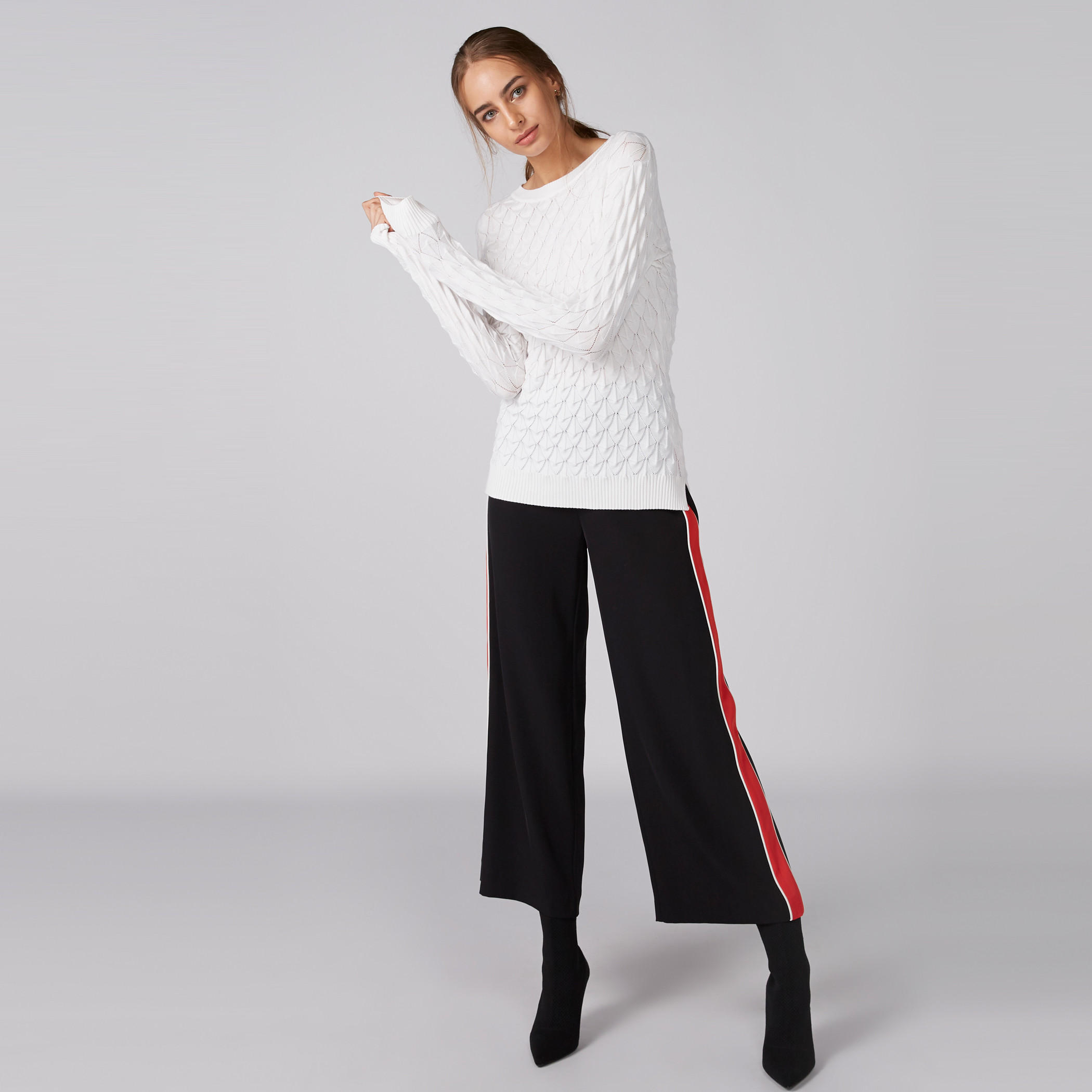 كنزة بارزة الملمس بأكمام طويلة وفتحة جانبية-women-clothing-cardigansandjumpers-jumpers-image-3