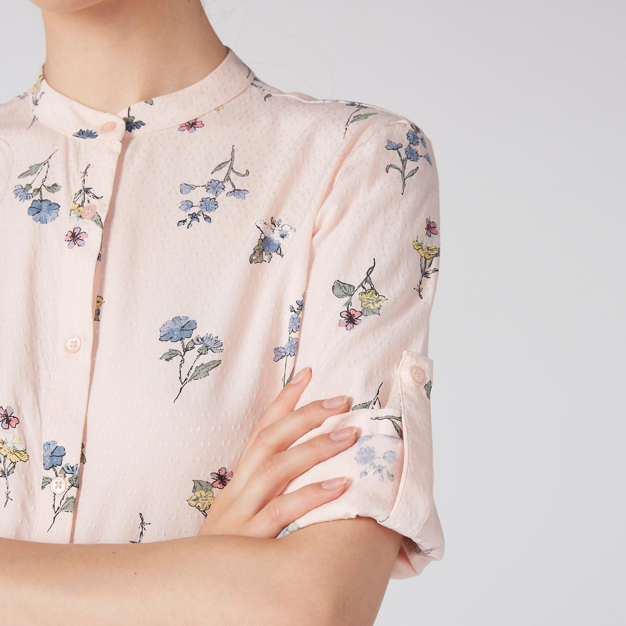 قميص بياقة ماندارين وأزرار وطبعات أزهار-women-clothing-shirtsandblouses-shirts-image-4