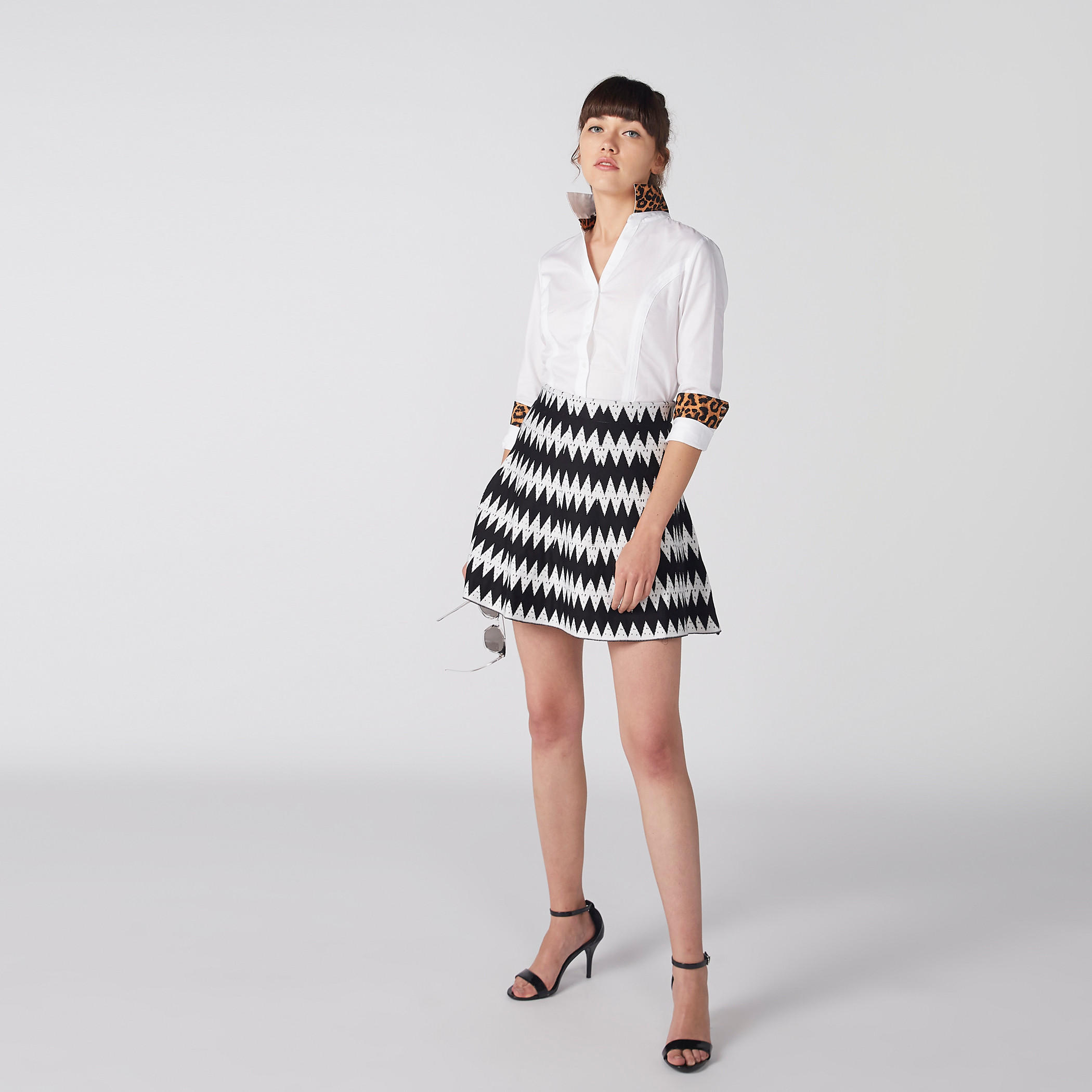 قميص بأكمام طويلة وأزرار-women-clothing-shirtsandblouses-shirts-image-5