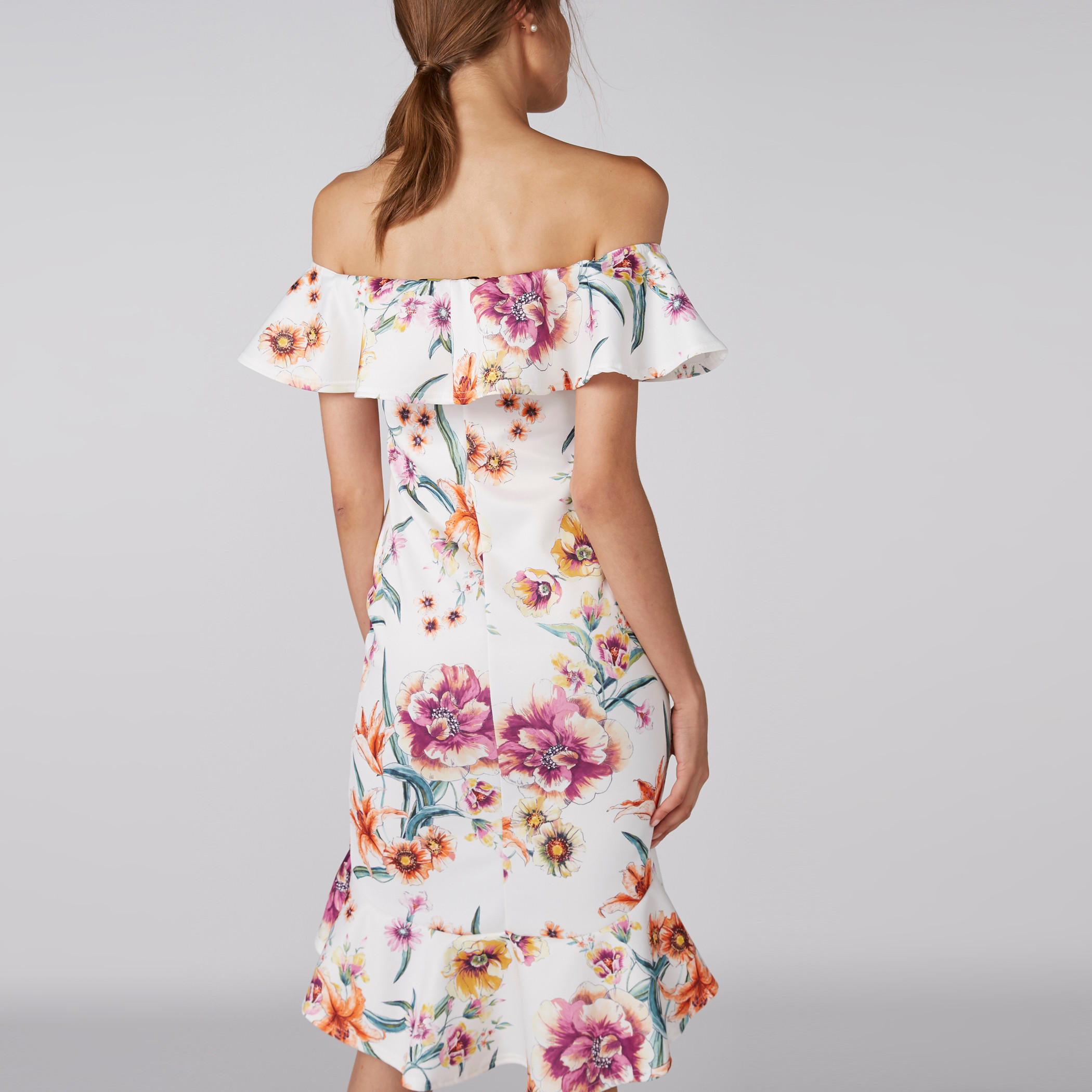 فستان متوسط الطول بأكتاف مكشوفة وحوّاف غير مستوية وطبعات أزهار-women-clothing-dresses-image-2