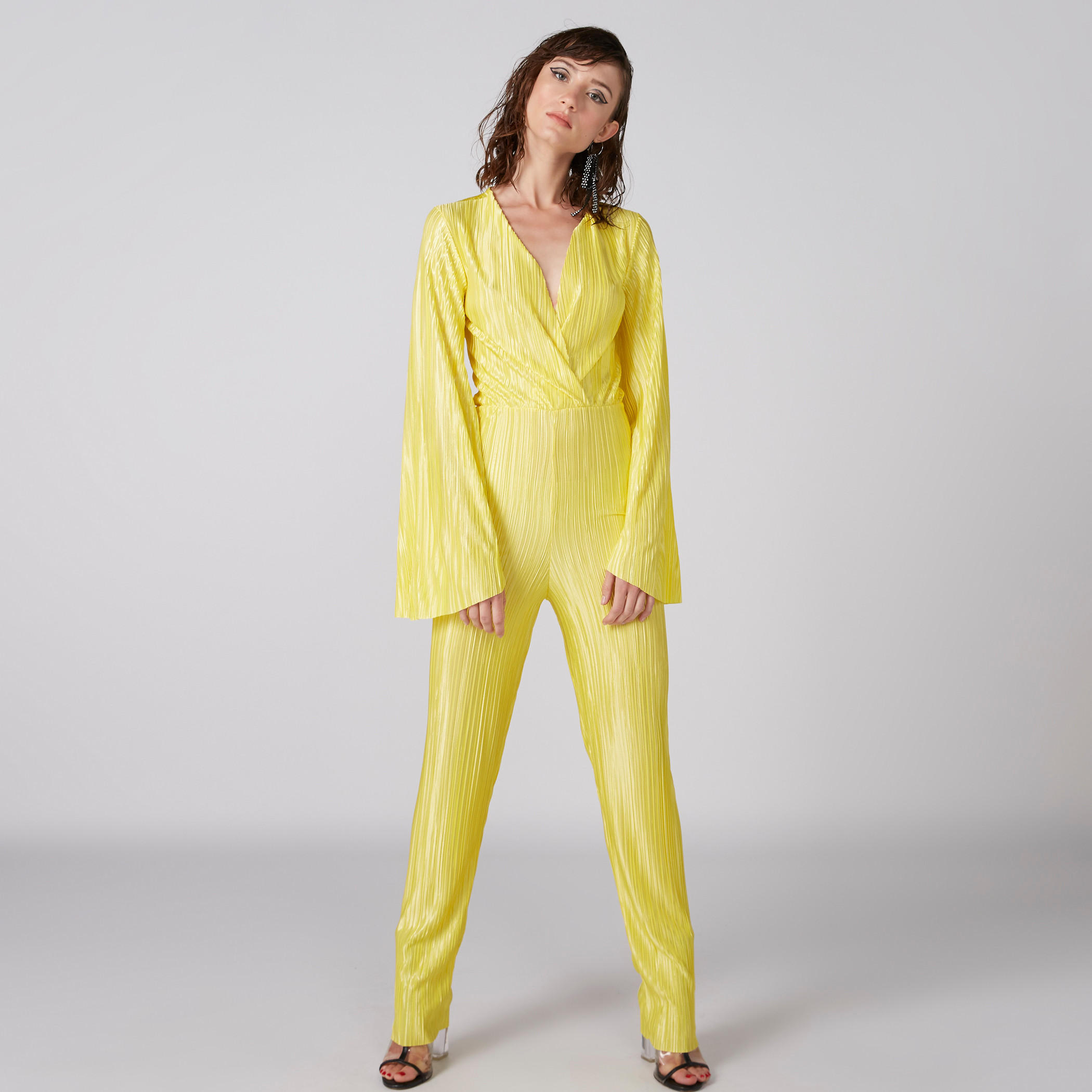 أفرول طويل بارز الملمس بأكمام طويلة-women-clothing-jumpsuits-image-1