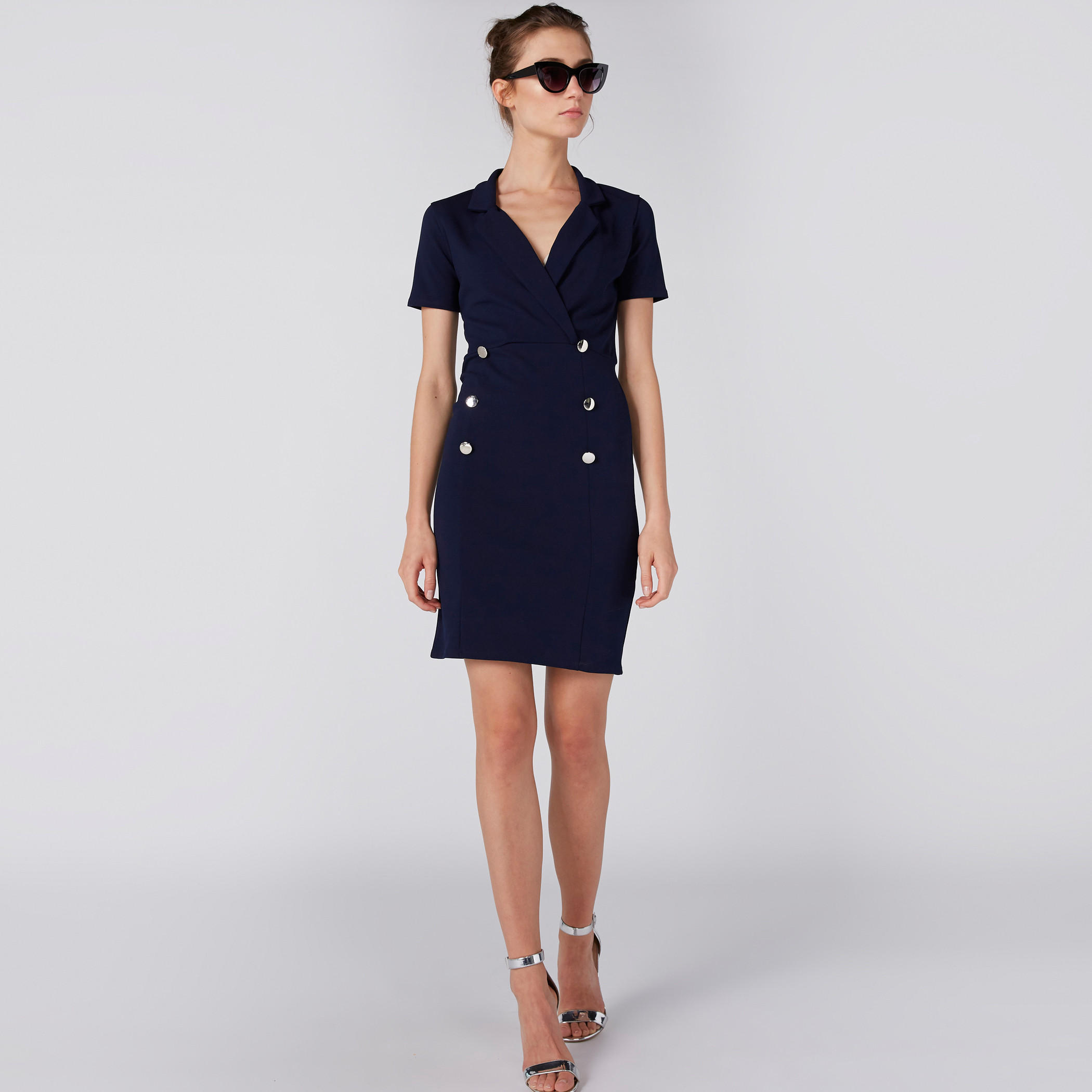 فستان بودي كون بأكمام قصيرة وأزرار-women-clothing-dresses-image-3