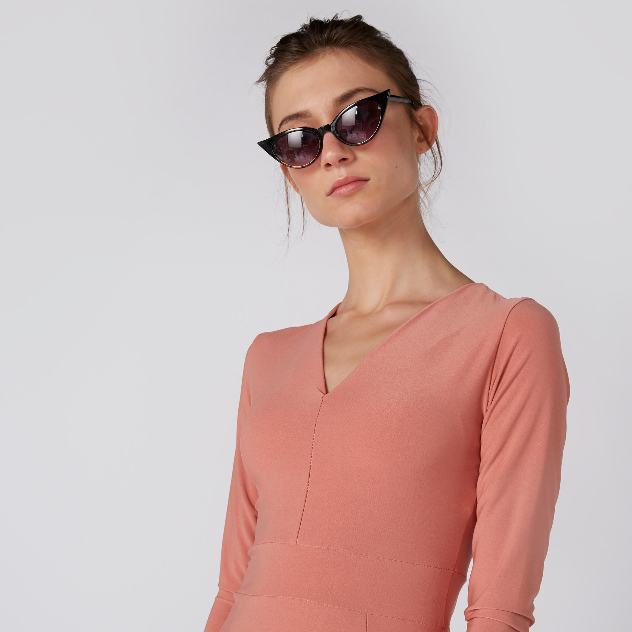 فستان ماكسي إيه لاين بأكمام طويلة وفتحات وياقة V-women-clothing-dresses-image-4