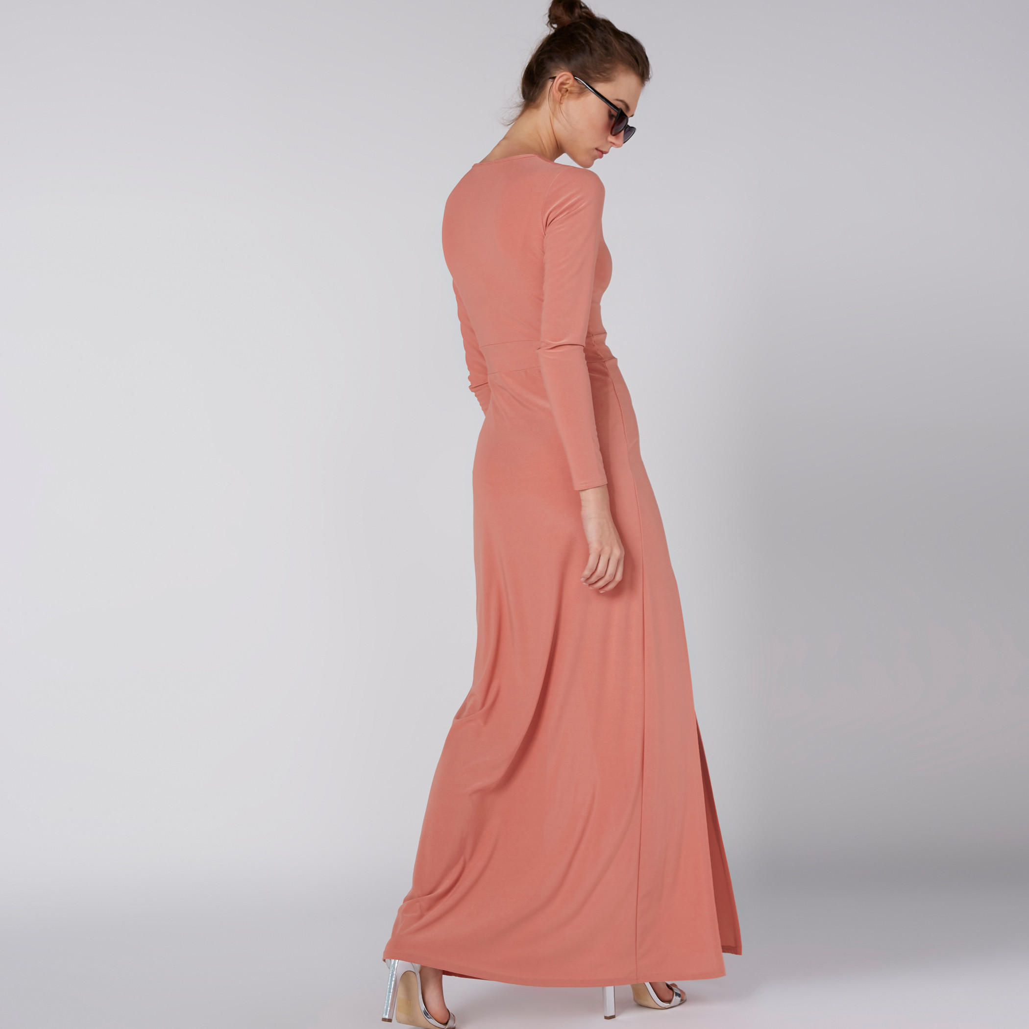 فستان ماكسي إيه لاين بأكمام طويلة وفتحات وياقة V-women-clothing-dresses-image-6
