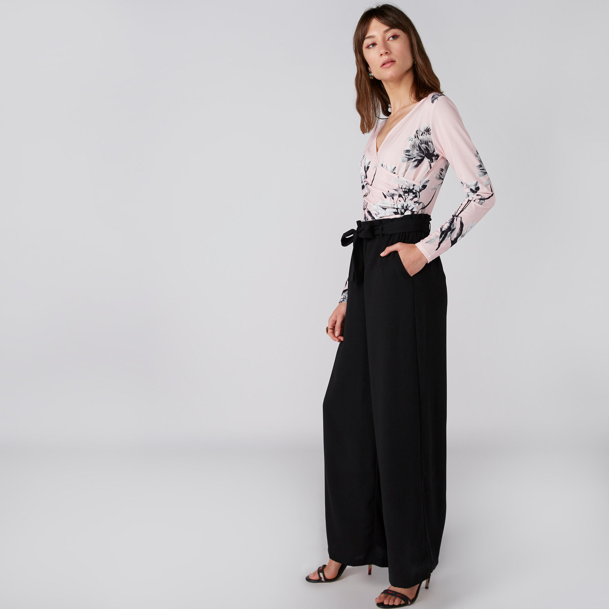 بلوزة بأكمام طويلة وطبعات-women-clothing-jumpsuits-image-4