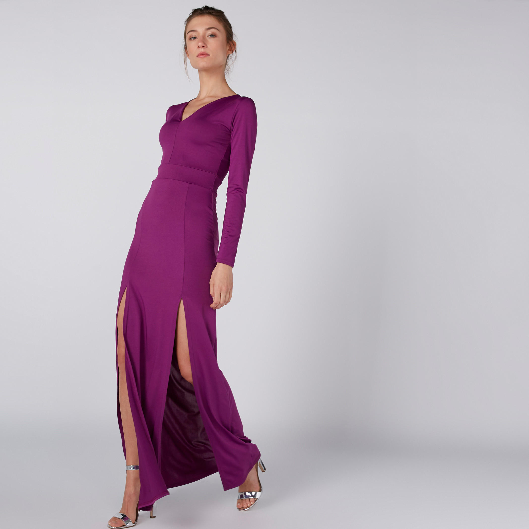 فستان ماكسي إيه لاين بأكمام طويلة وفتحات وياقة V-women-clothing-dresses-image-4