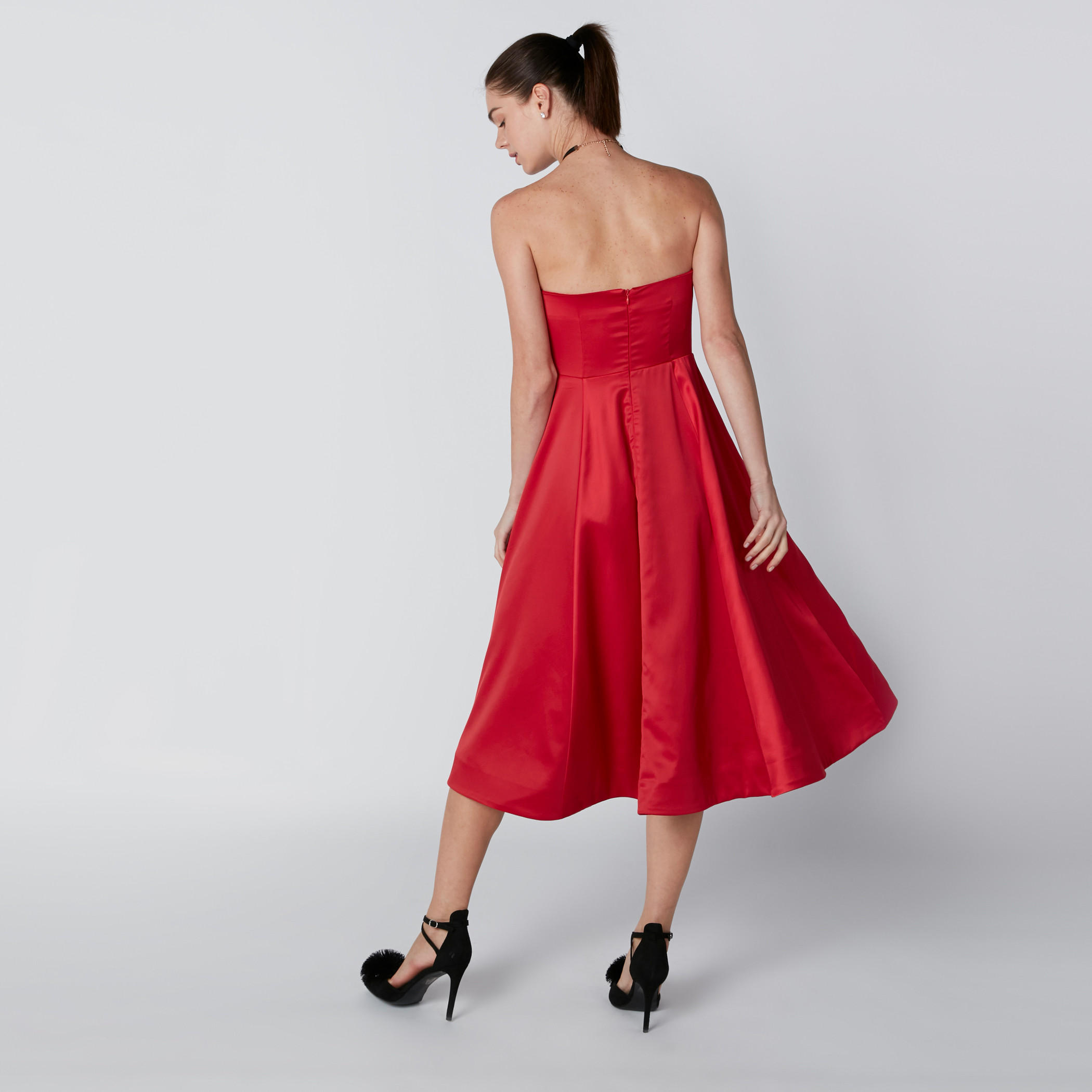 فستان إيه لاين متوسط الطول بأكتاف مكشوفة-women-clothing-dresses-image-1