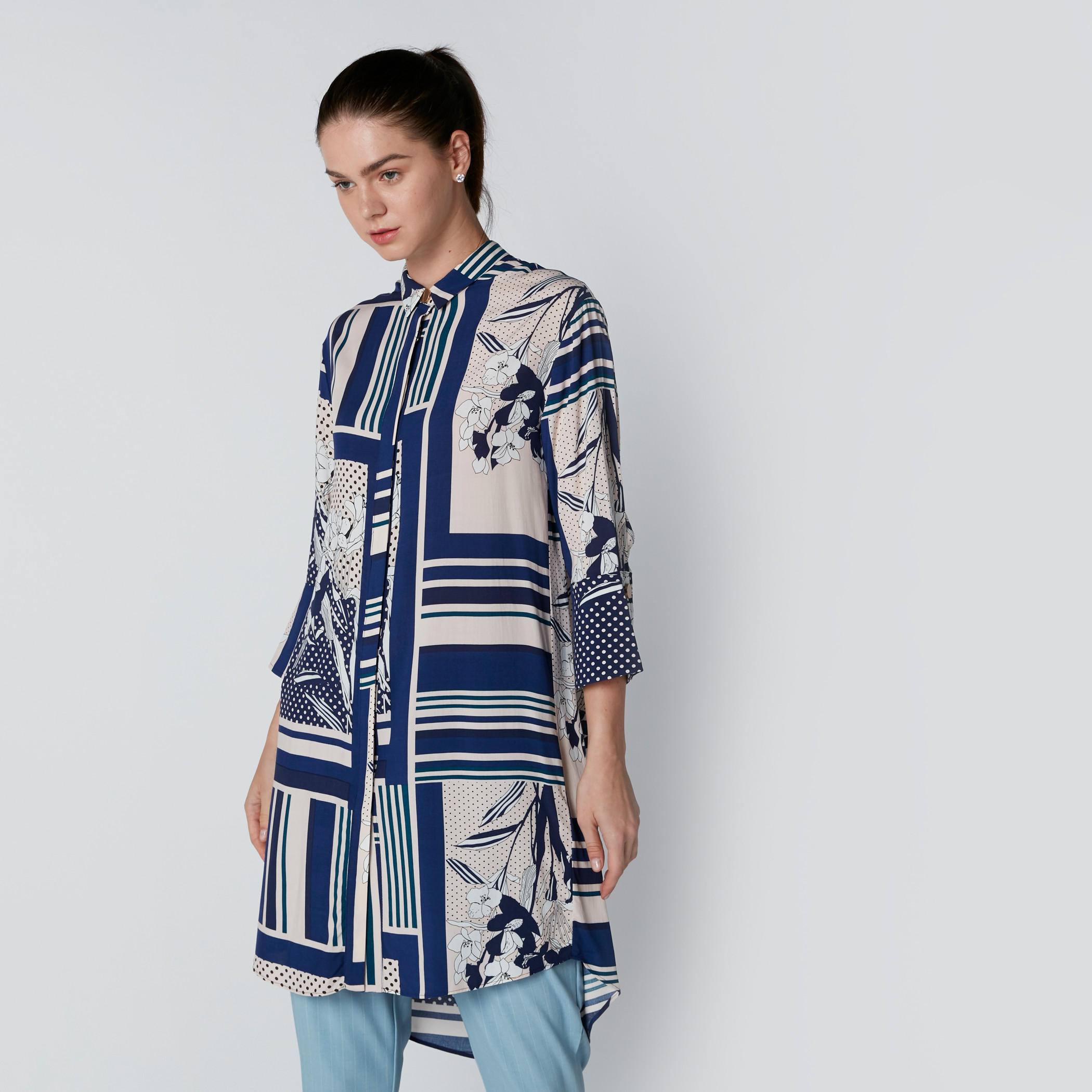 Printed Shirt Tunic with Concealed Placket-women-clothing-shirtsandblouses-blouses-image-3