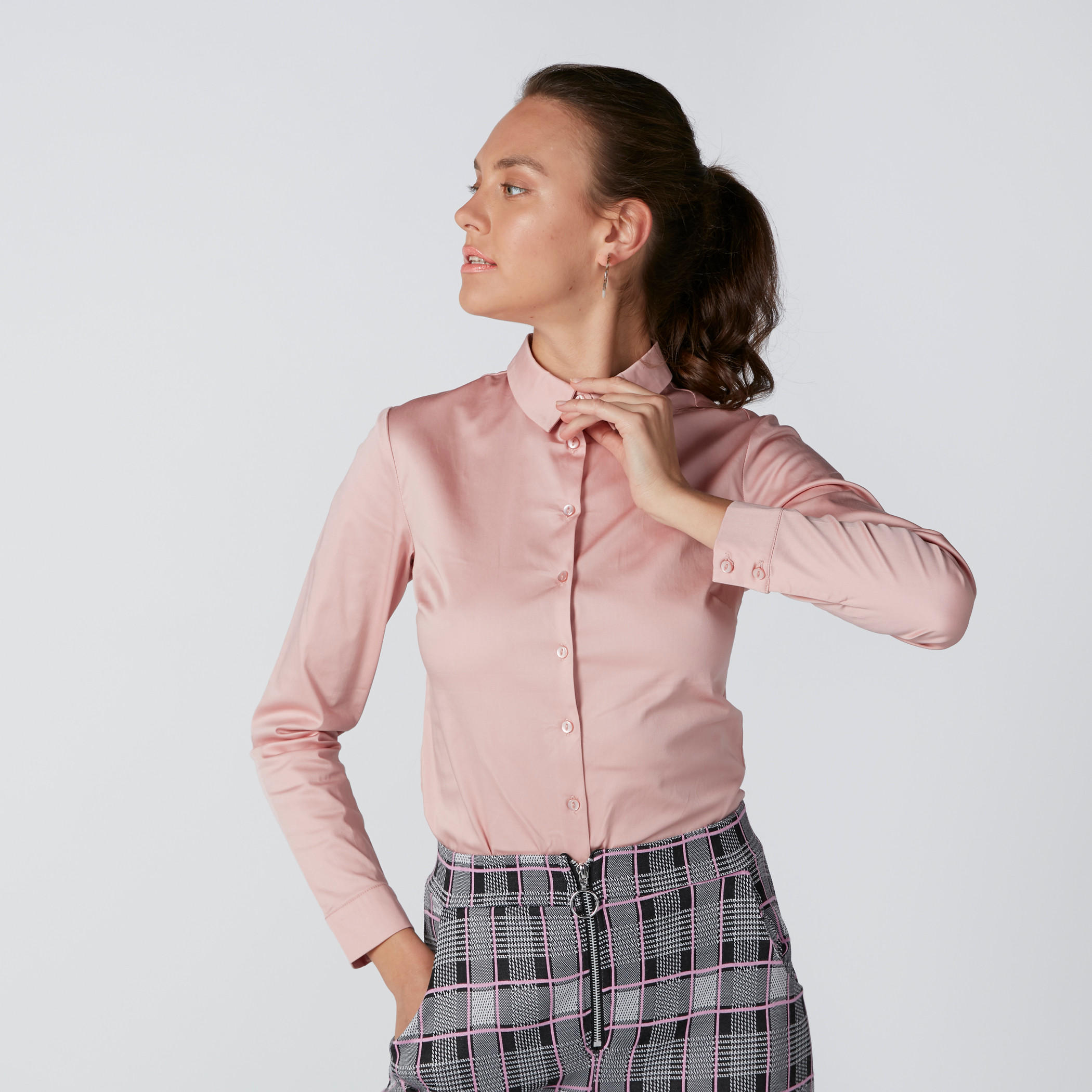 قميص بأكمام طويلة وأزرار-women-clothing-shirtsandblouses-shirts-image-3