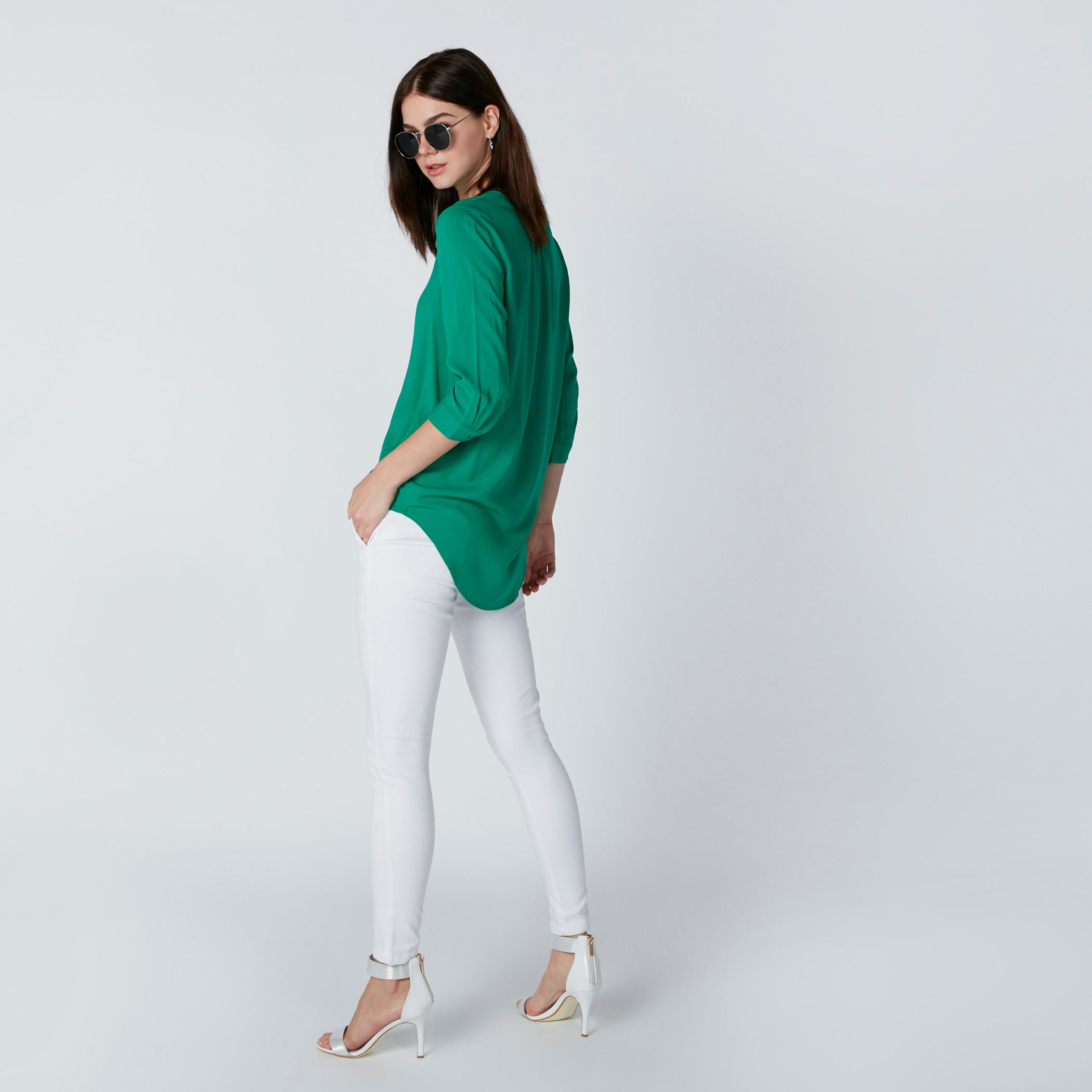 بنطال جينز بجيوب وعروات حزام-women-clothing-bottoms-jeans-image-4