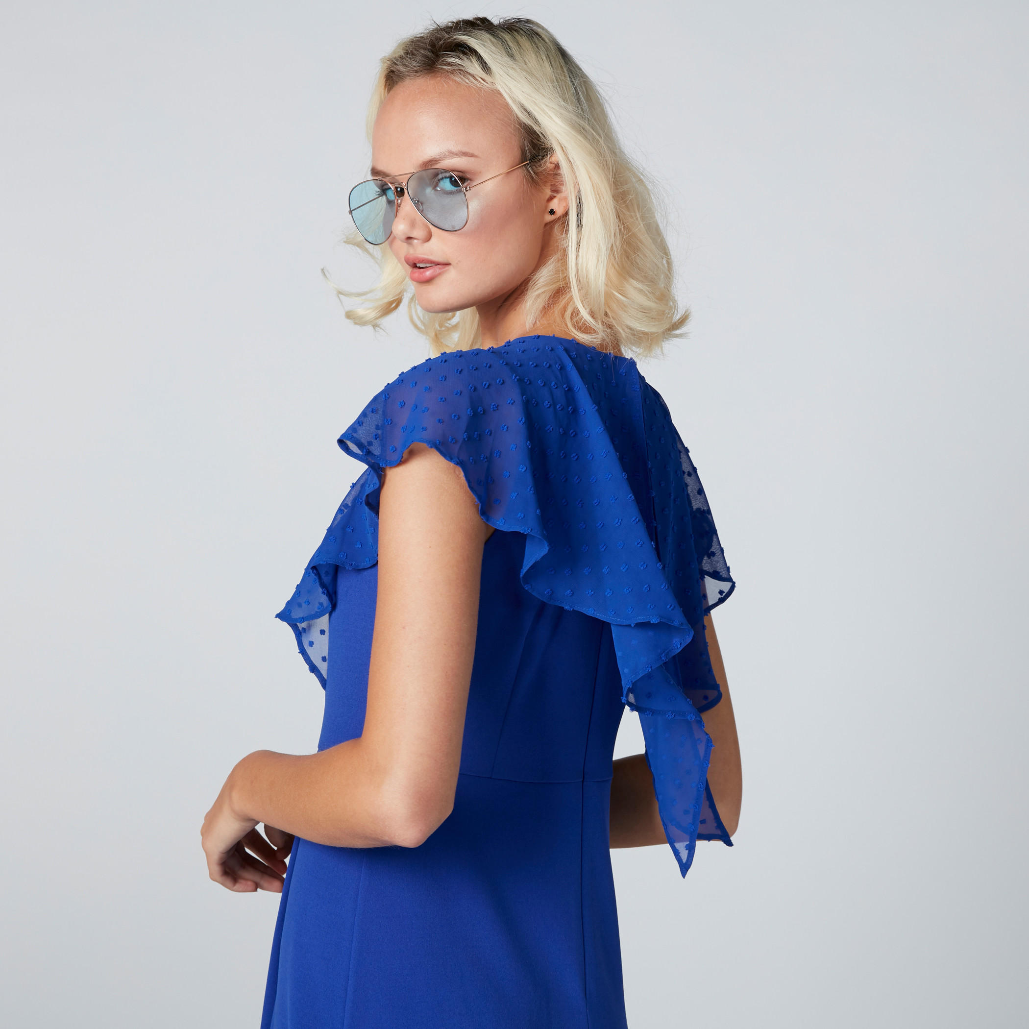 فستان طويل بياقة مستديرة وتفاصيل كشكش-women-clothing-dresses-image-5