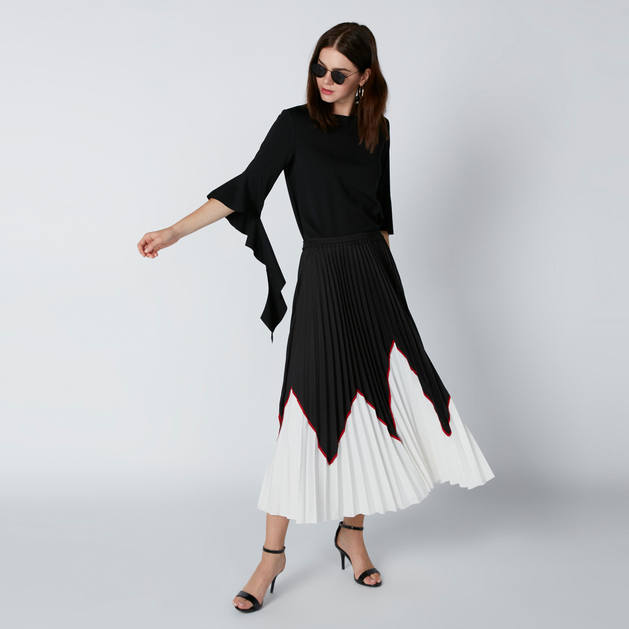 بلوزة بياقة مستديرة وأكمام واسعة-women-clothing-shirtsandblouses-blouses-image-4
