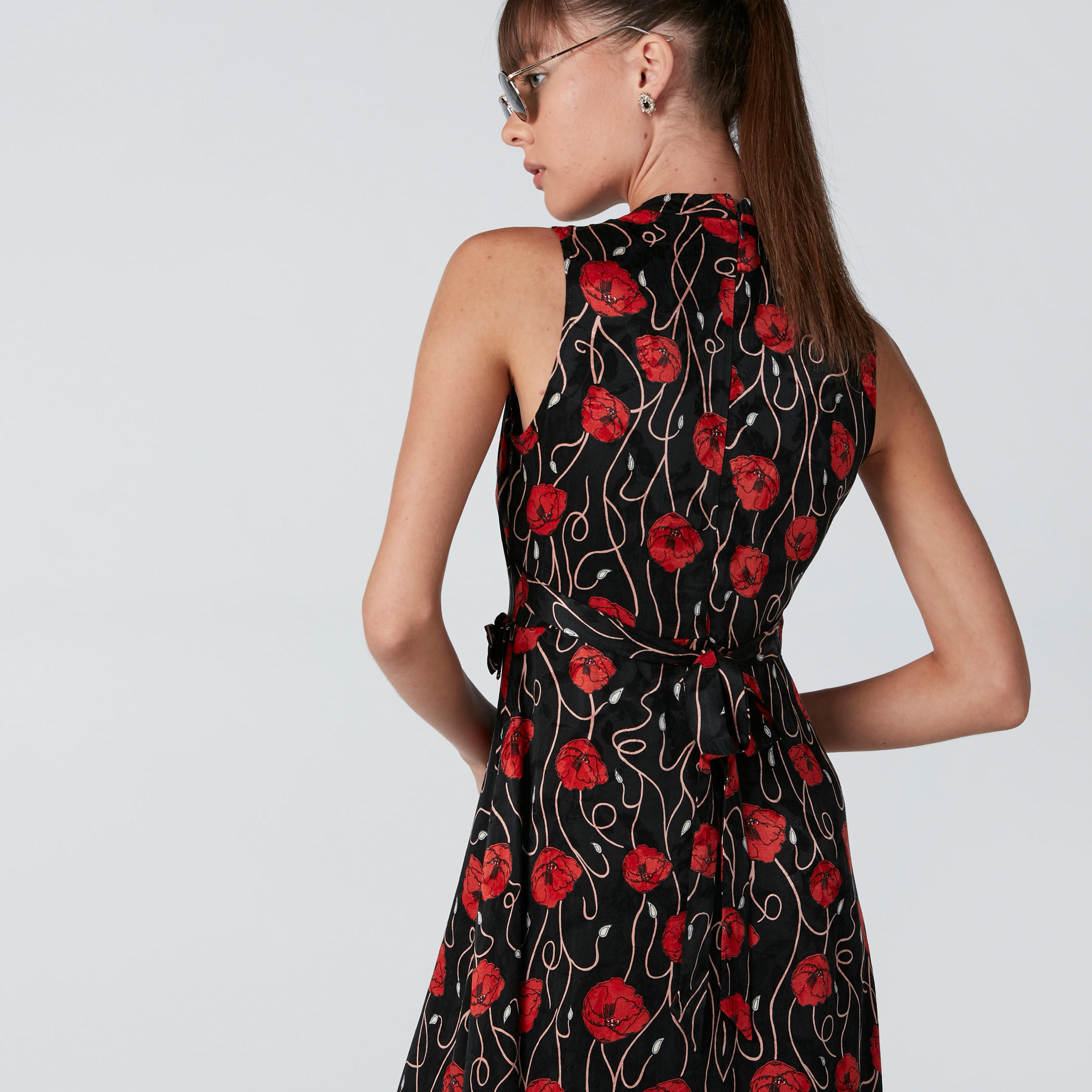 فستان دون أكمام بأربطة وحوّاف غير مستوية وطبعات أزهار-women-clothing-dresses-image-5