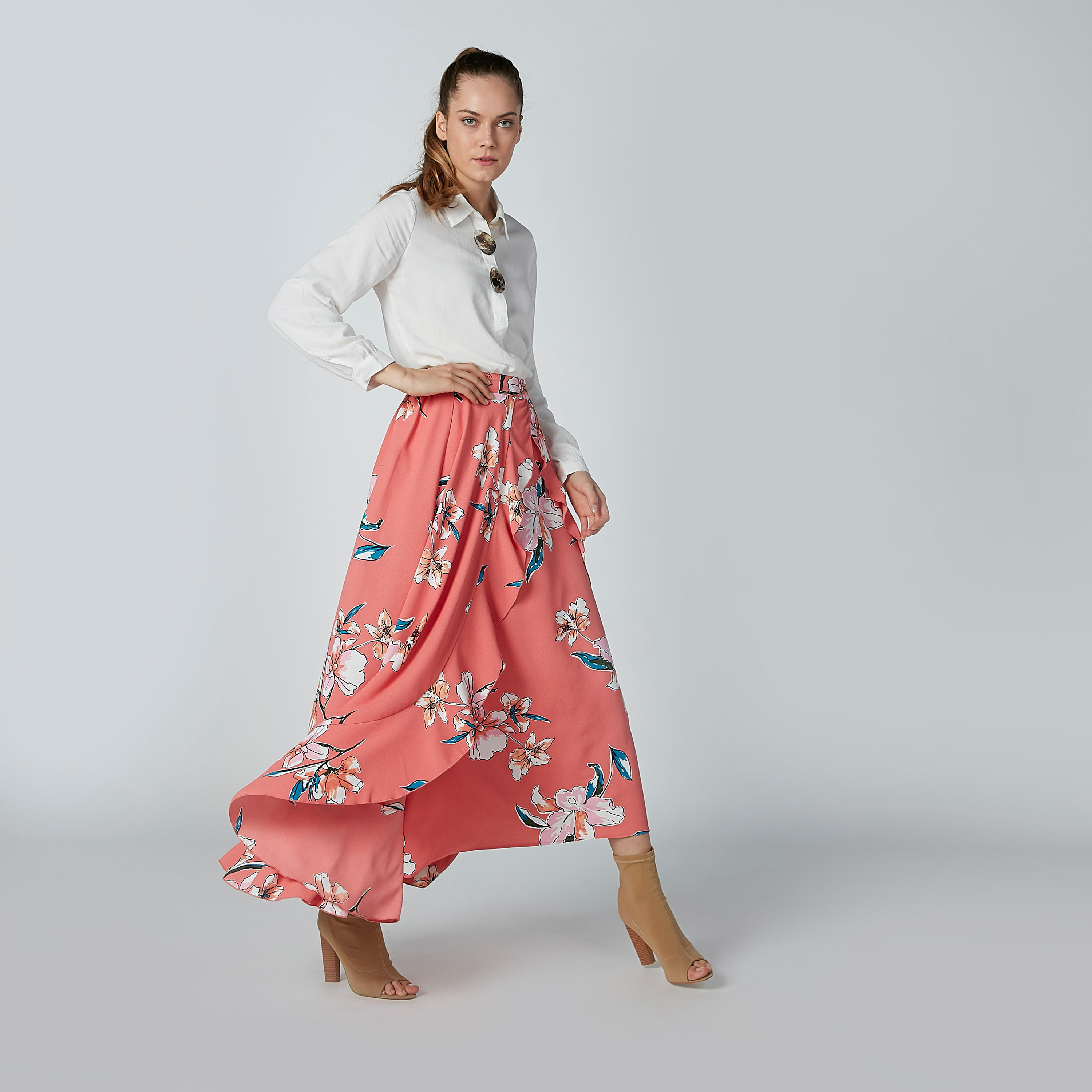 قميص مستدام سادة بقصّة سليم وأكمام طويلة -women-clothing-shirtsandblouses-blouses-image-1