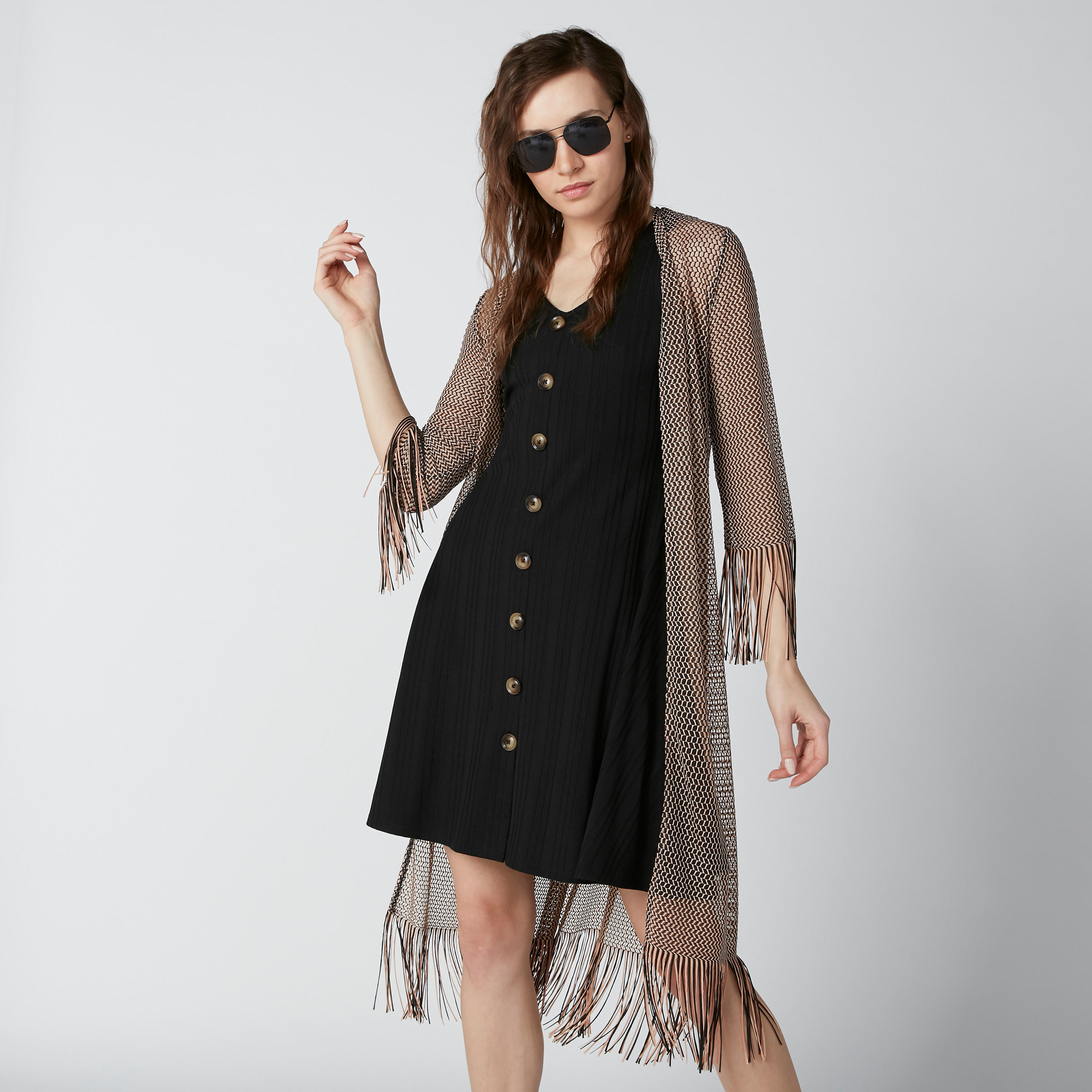 فستان قصير مستدام بياقة عميقة وأزرار -women-clothing-dresses-image-1
