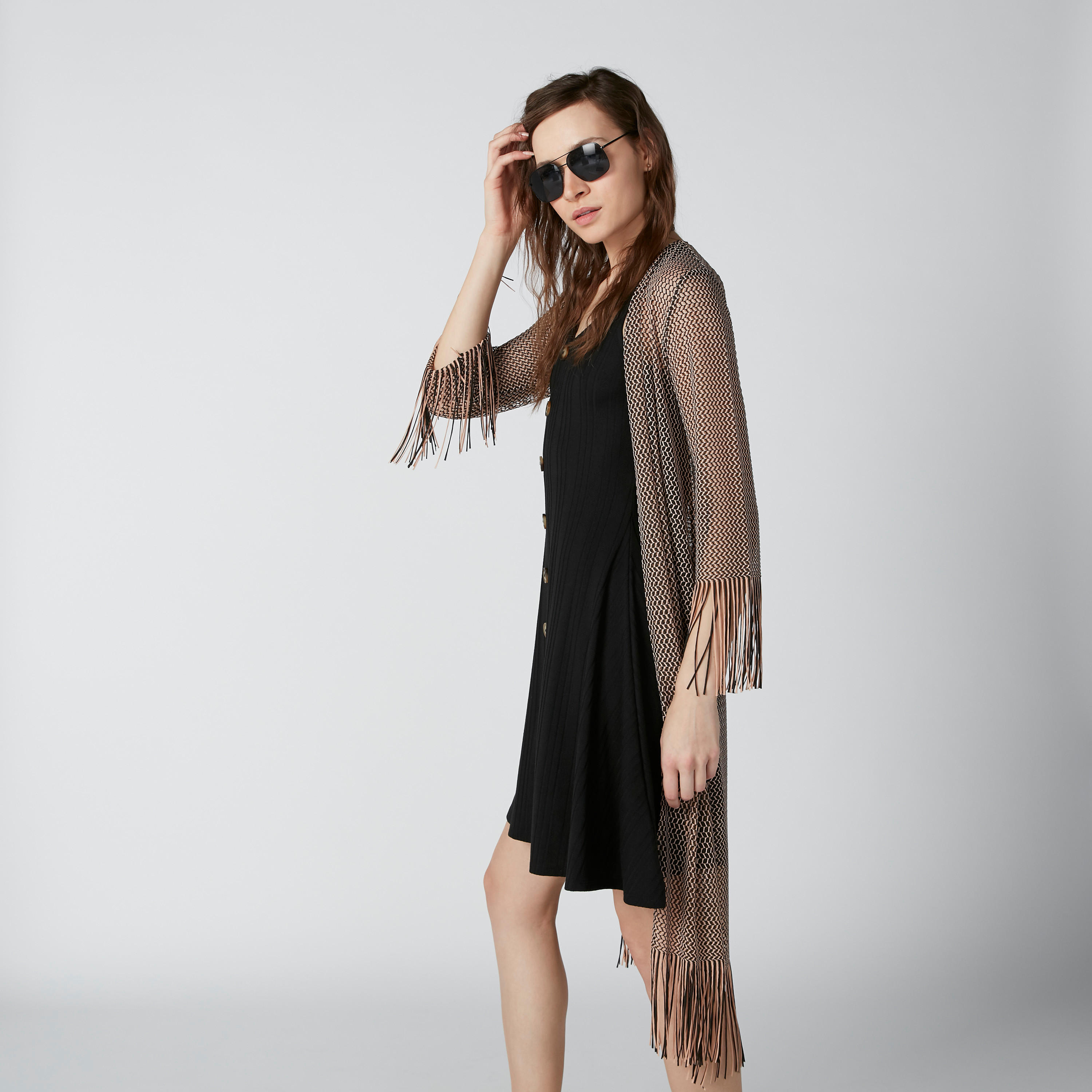 فستان قصير مستدام بياقة عميقة وأزرار -women-clothing-dresses-image-6