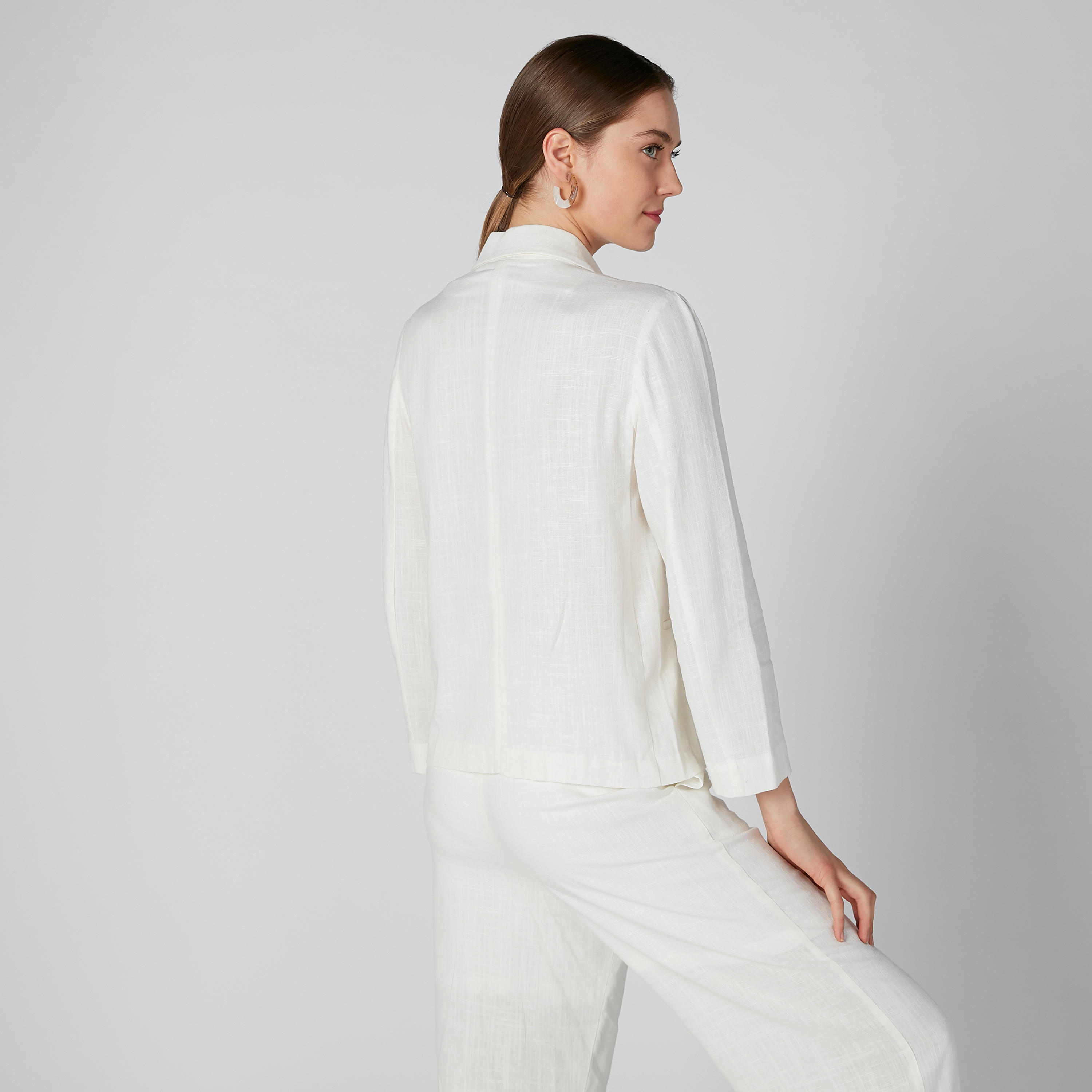 Sustainable Slim Fit Solid Blazer with Notched Lapel-women-clothing-coatsandjackets-blazers-image-2